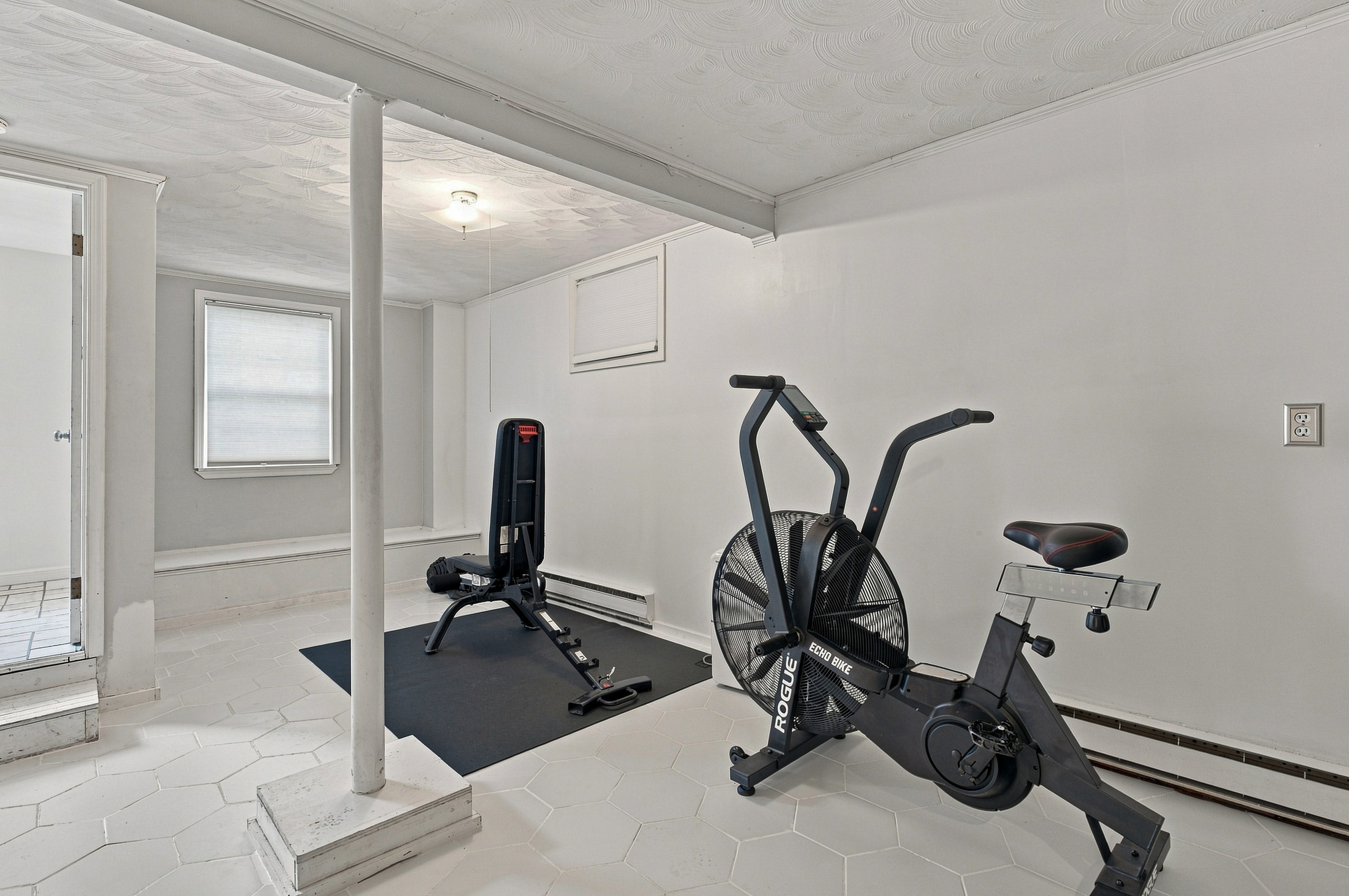  28 Preston St, Malden, MA, 02148 - 物件實景