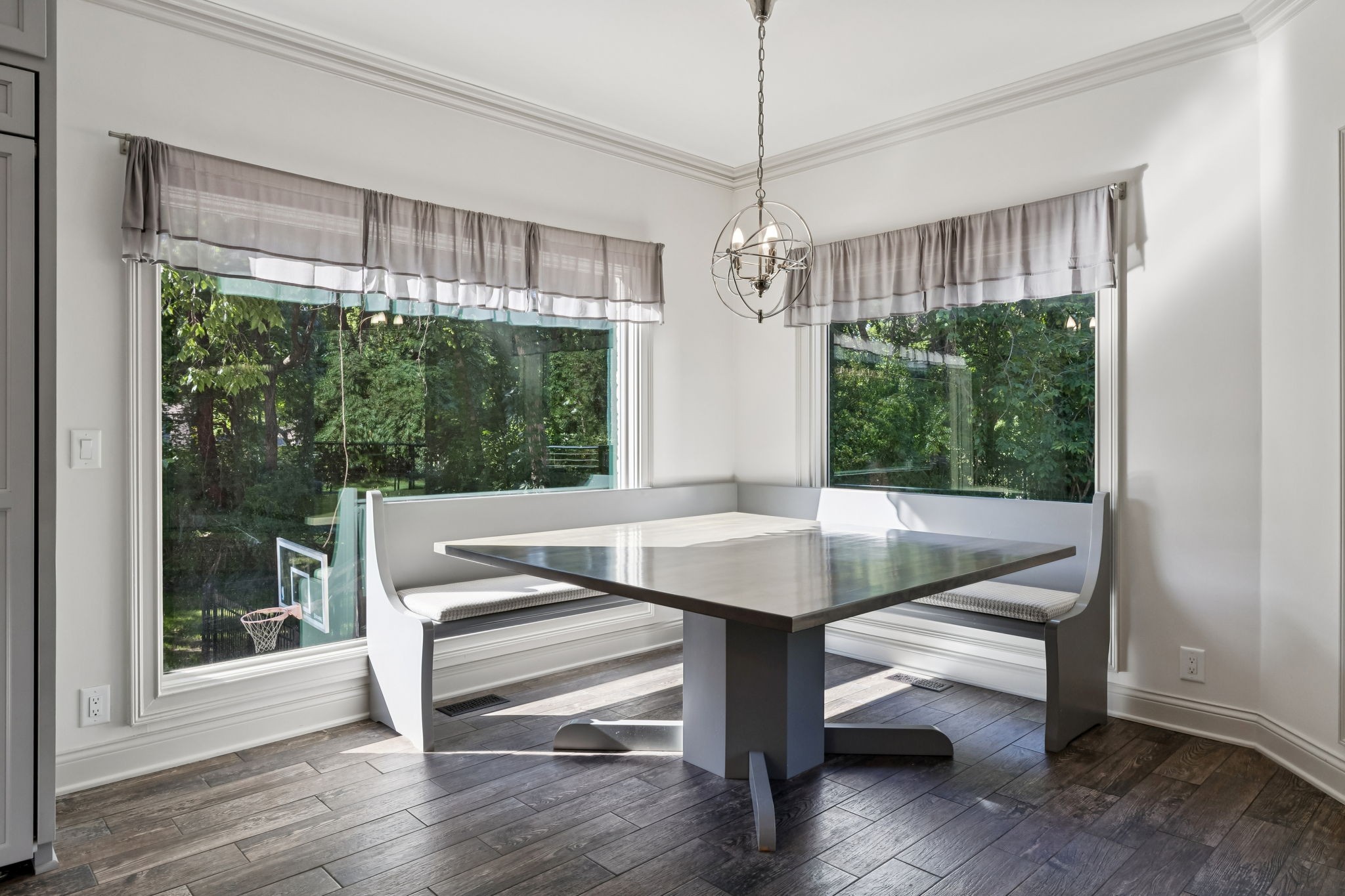  827 Maxwell Ct, Nashville, TN, 37220 - 物件實景