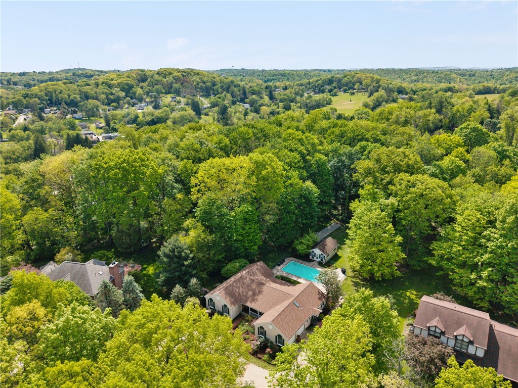 Level Green, Pennsylvania, 15085, United States, 4 Bedrooms Bedrooms, ,4 BathroomsBathrooms,Residential,For Sale,2049075