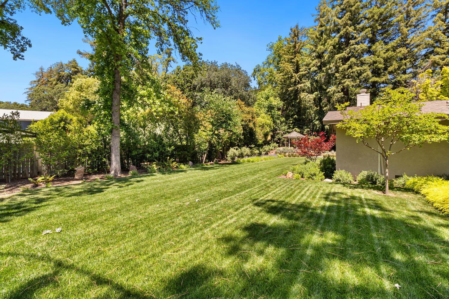 Carmichael, California, 95608, United States, 4 Bedrooms Bedrooms, ,3 BathroomsBathrooms,Residential,For Sale,1986318