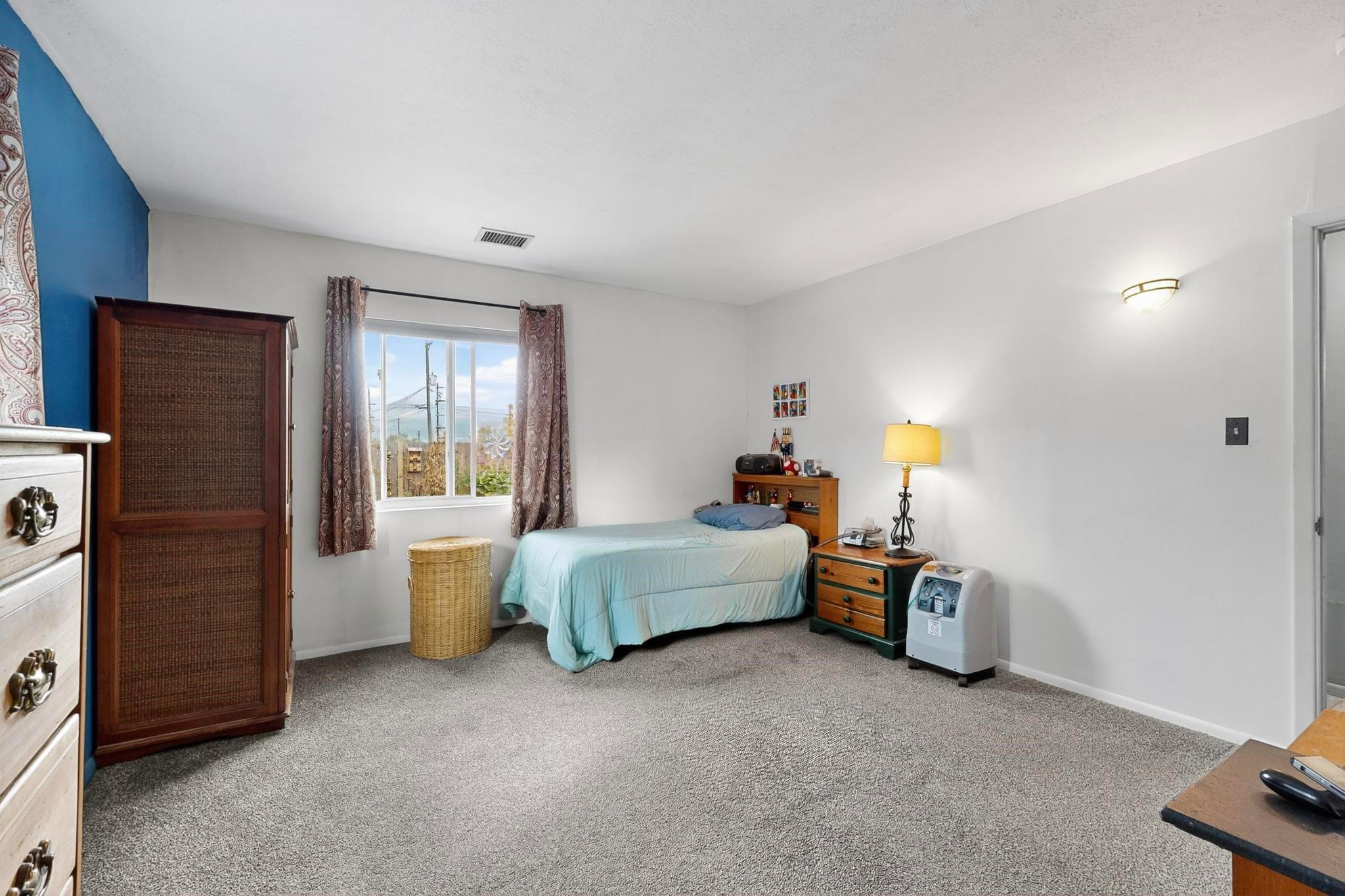 Santa Fe, New Mexico, 87505, United States, 3 Bedrooms Bedrooms, ,2 BathroomsBathrooms,Residential,For Sale,1971309