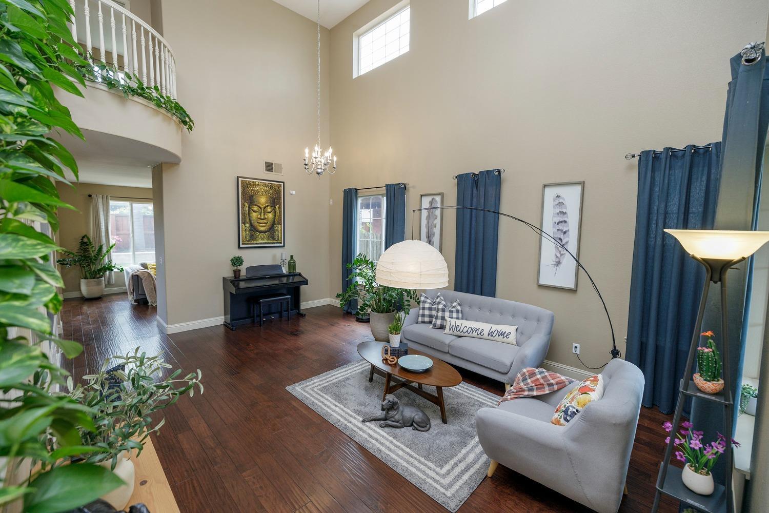 Riverbank, California, 95367, United States, 5 Bedrooms Bedrooms, ,3 BathroomsBathrooms,Residential,For Sale,1927797