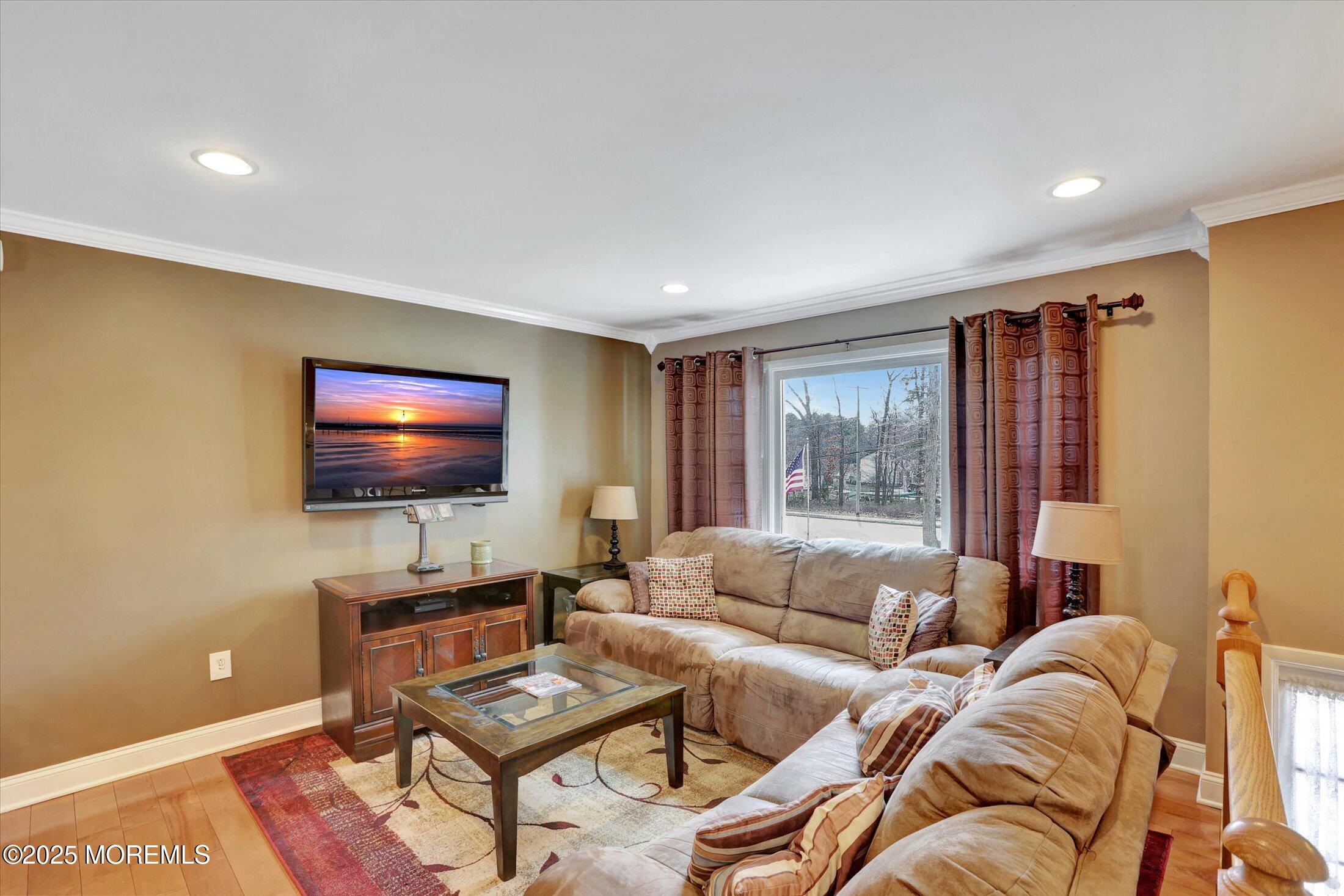 Jackson, New Jersey, 08527, United States, 3 Bedrooms Bedrooms, ,2 BathroomsBathrooms,Residential,For Sale,1931197