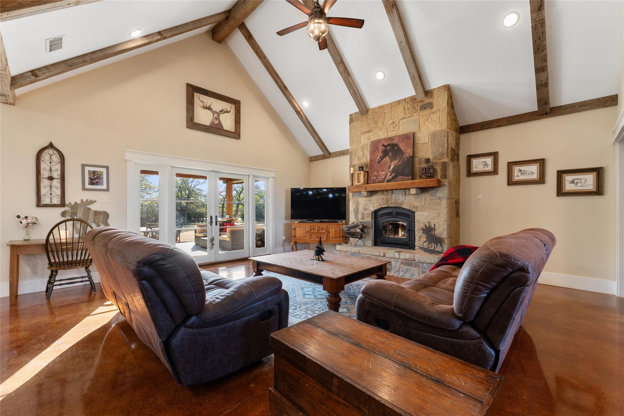 Decatur, Texas, 76234, United States, 3 Bedrooms Bedrooms, ,3 BathroomsBathrooms,Residential,For Sale,2005584