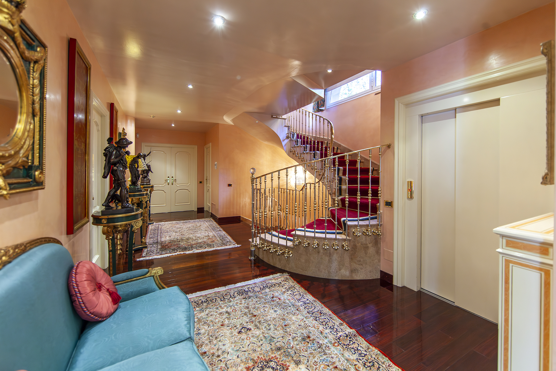 Andorra La Vella, Andorra la Vella AD500, Andorra