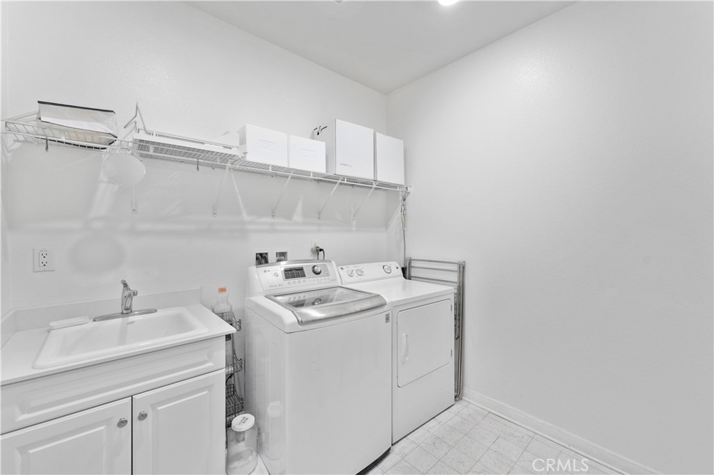 Menifee, California, 92584, United States, 4 Bedrooms Bedrooms, ,2 BathroomsBathrooms,Residential,For Sale,1901372