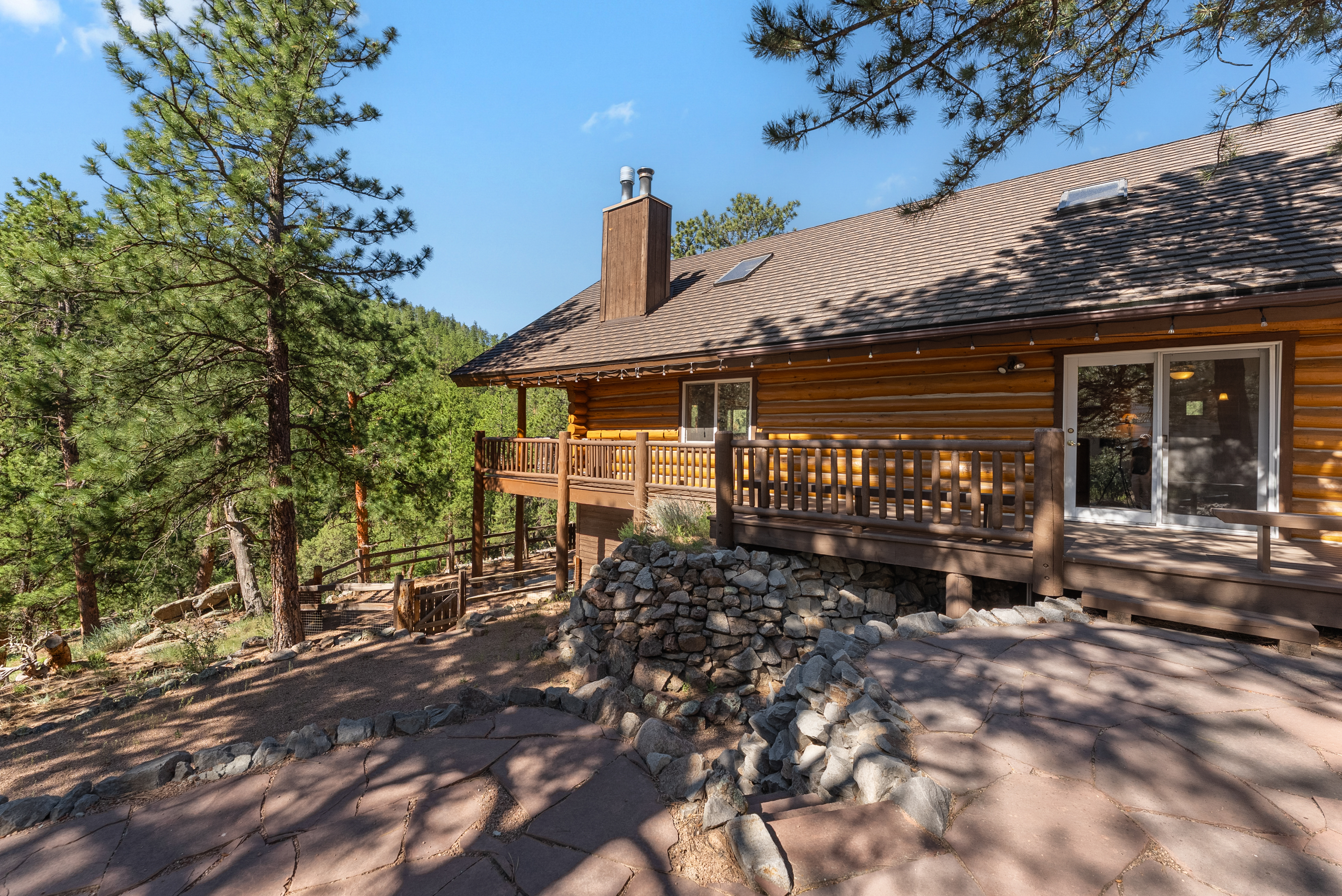  ?The River House? Is A Sanctuary Among The Pines - 物件實景