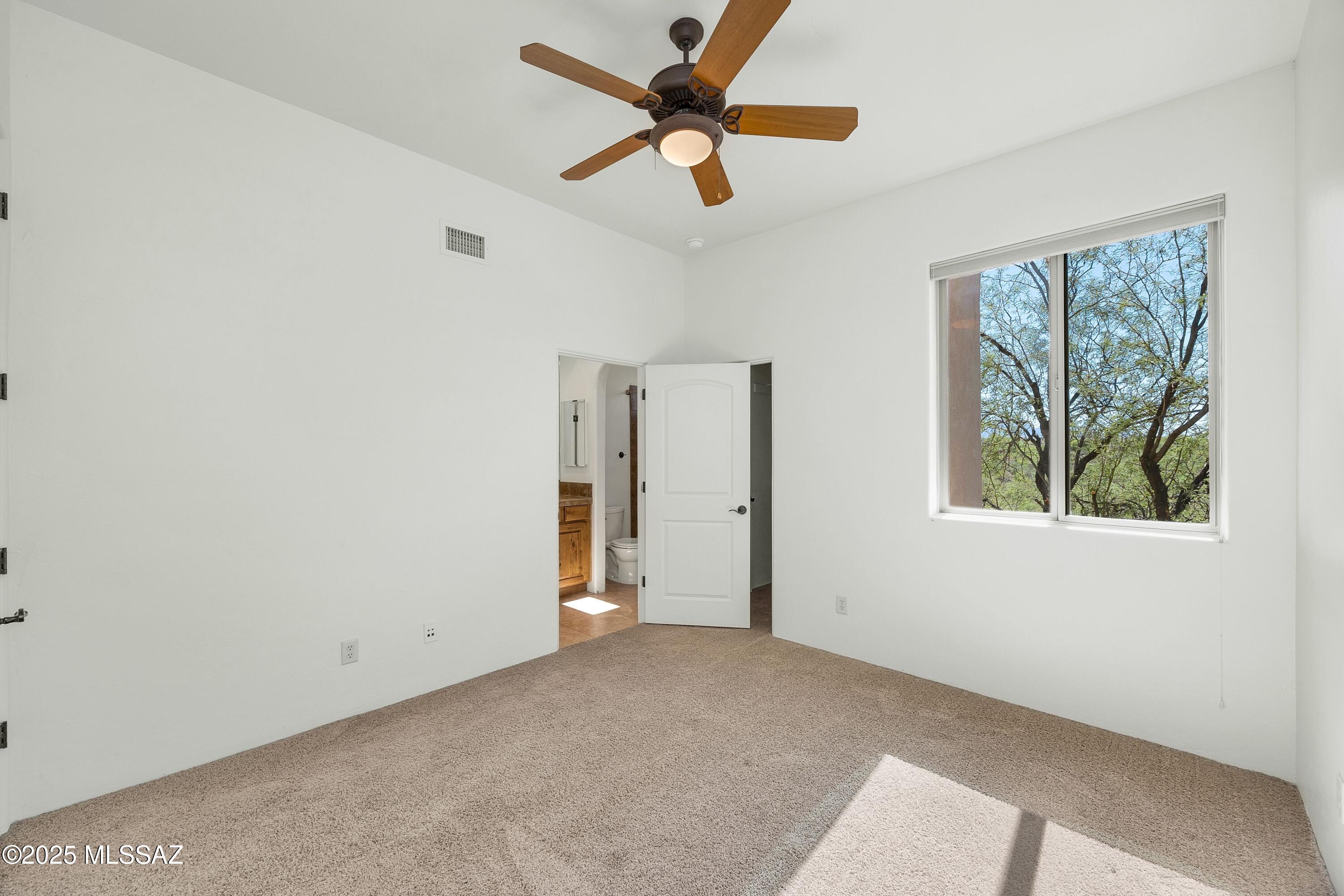 Green Valley, Arizona, 85614, United States, 3 Bedrooms Bedrooms, ,3 BathroomsBathrooms,Residential,For Sale,1990889