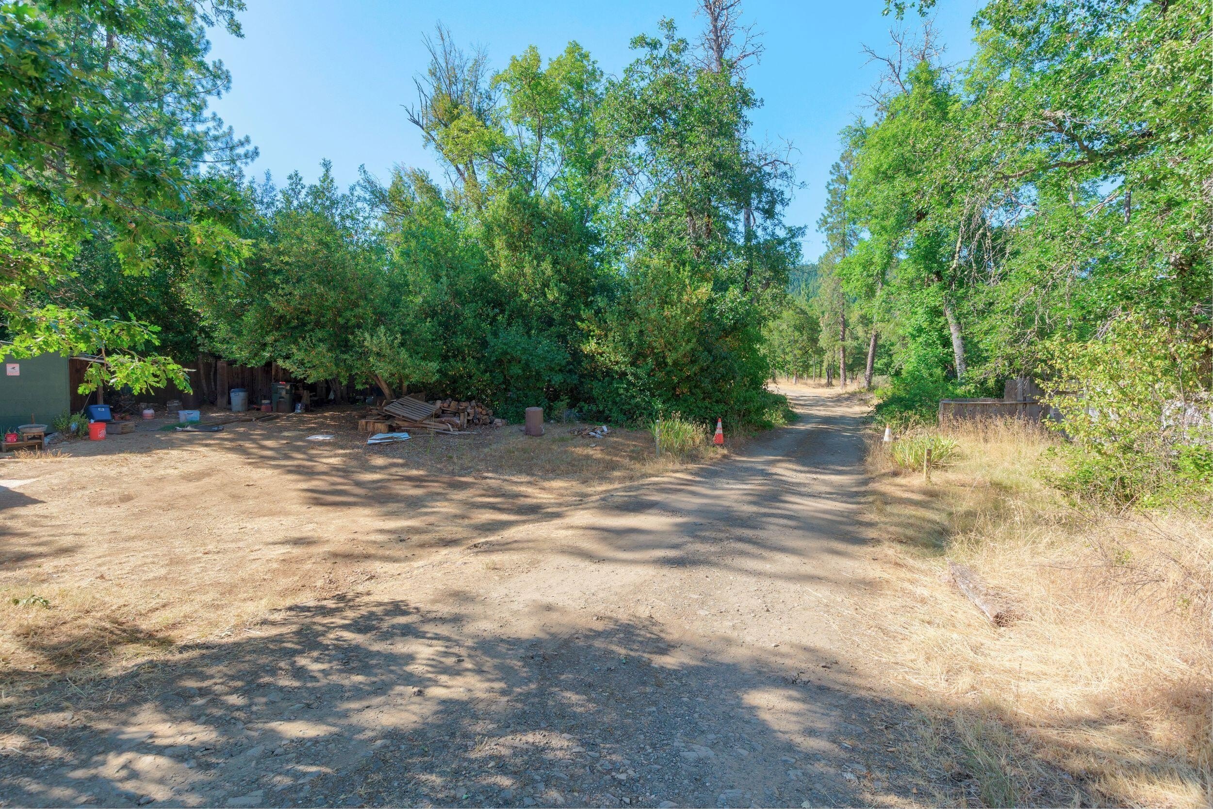 Selma, Oregon, 97538, United States, 3 Bedrooms Bedrooms, ,2 BathroomsBathrooms,Residential,For Sale,1980264