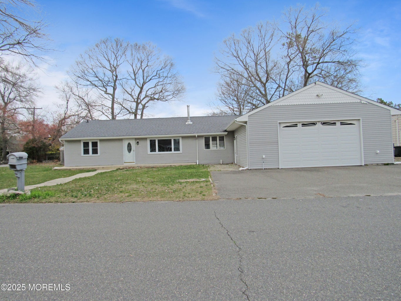 Lanoka Harbor, New Jersey, 08734, United States, 4 Bedrooms Bedrooms, ,2 BathroomsBathrooms,Residential,For Sale,1886980