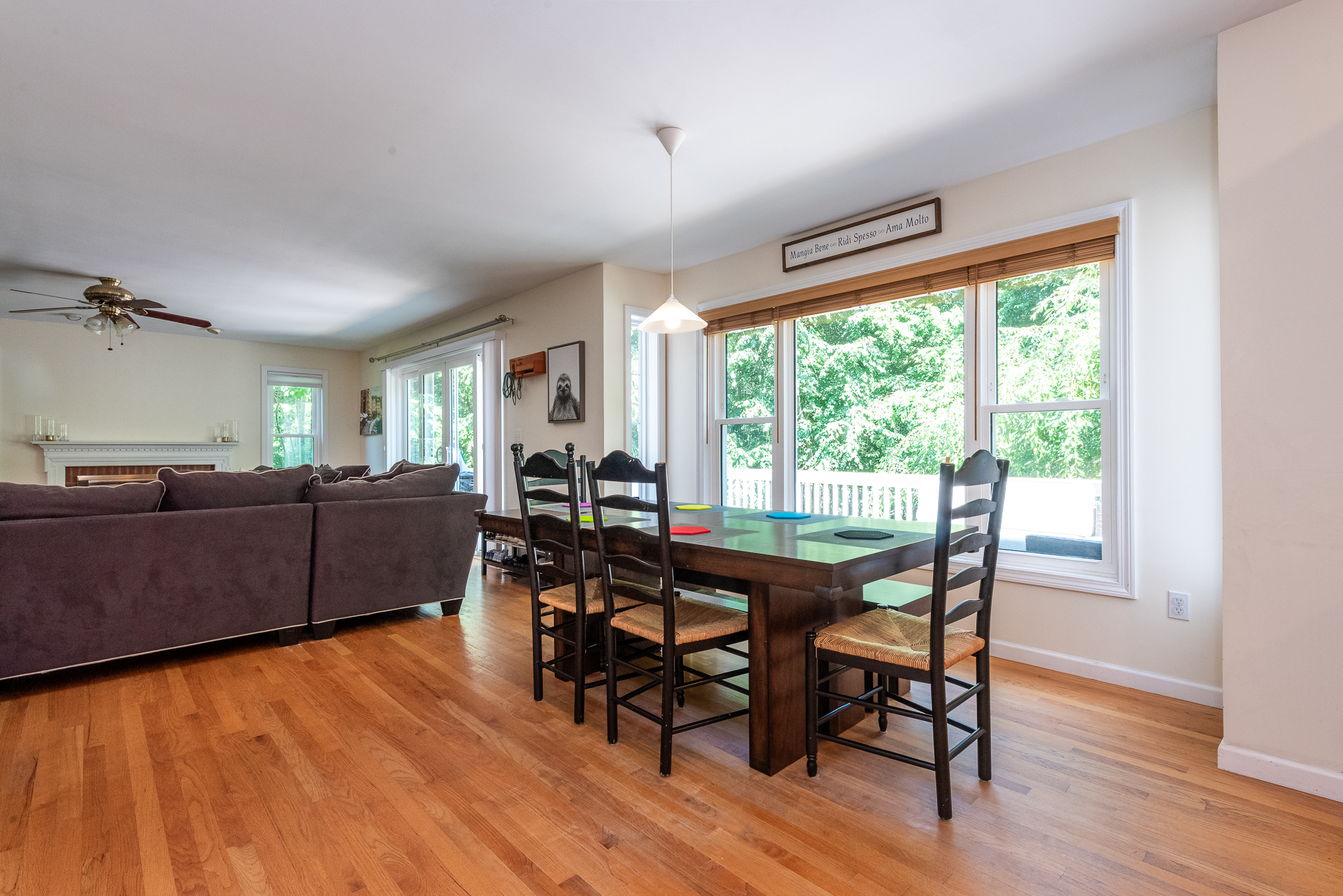  Classic Colonial Nestled on 3 Private Acres in Autumn Ridge - 物件實景