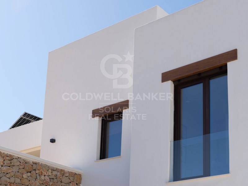 Alicante, J?vea / X?bia, Partida Comunes-Adsubia A, Jávea / Xàbia, Comunidad Valenciana, ES, 4 Bedrooms Bedrooms, ,4 BathroomsBathrooms,Residential,For Sale,Alicante, J?vea / X?bia, Partida Comunes-Adsubia A,1628481