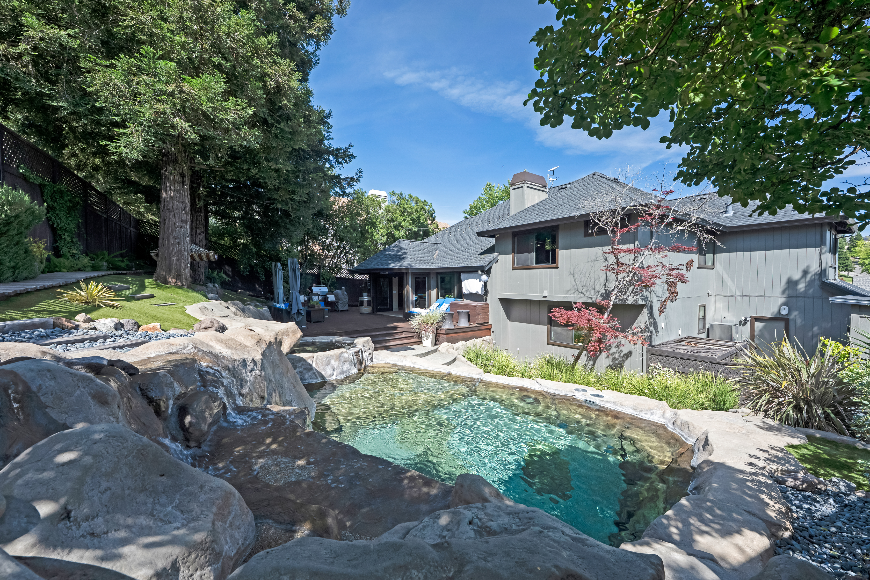  1515 San Ramon Way, Santa Rosa, CA 95409 - 物件實景