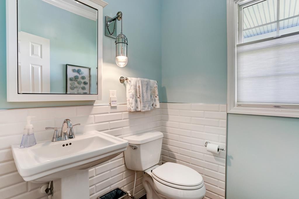 Warne, North Carolina, 28909, United States, 3 Bedrooms Bedrooms, ,3 BathroomsBathrooms,Residential,For Sale,1878165