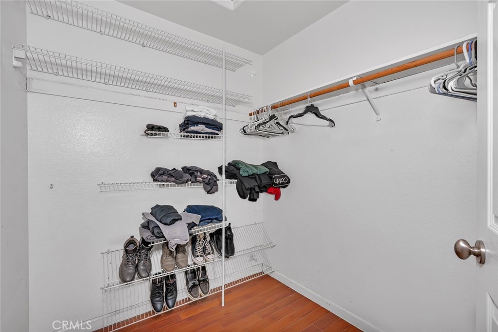 Los Banos, California, 93635, United States, 5 Bedrooms Bedrooms, ,3 BathroomsBathrooms,Residential,For Sale,1887917