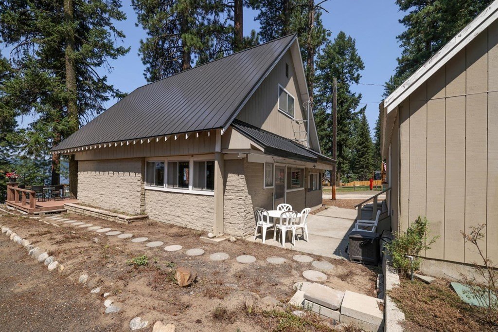 McCall, Idaho, 83638, United States, 4 Bedrooms Bedrooms, ,2 BathroomsBathrooms,Residential,For Sale,1825248