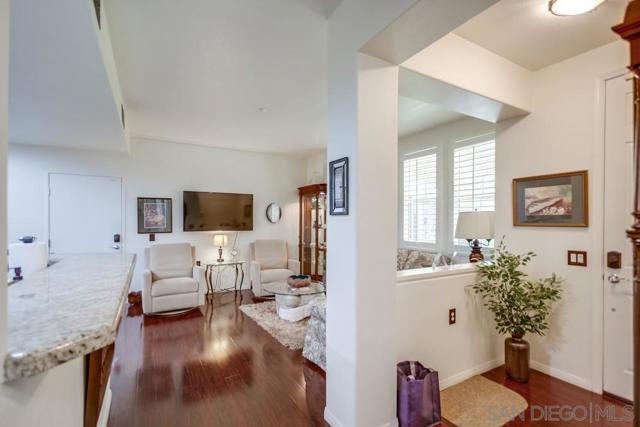 Santee, California, 92071, United States, 2 Bedrooms Bedrooms, ,2 BathroomsBathrooms,Residential,For Sale,1929099