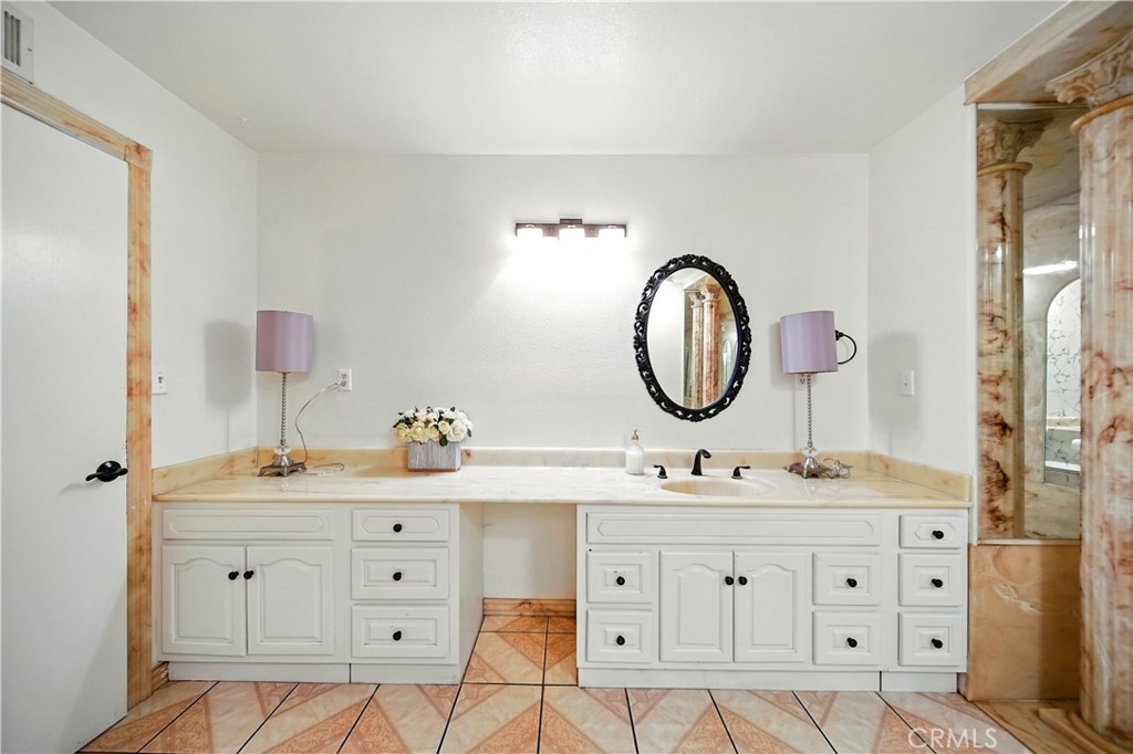 La Verne, California, 91750, United States, 4 Bedrooms Bedrooms, ,2 BathroomsBathrooms,Residential,For Sale,1981500