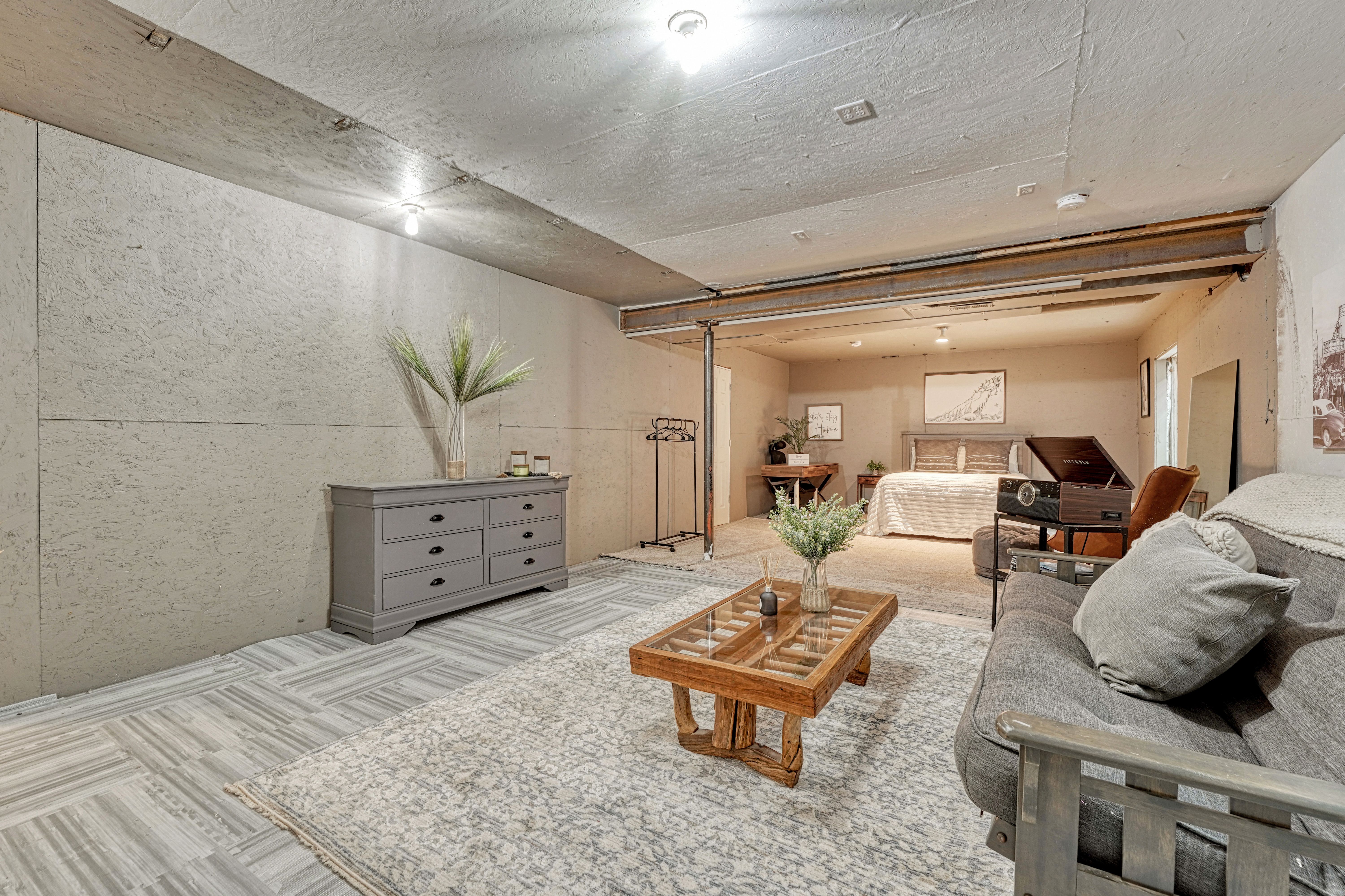  Exceptionally Updated Residence in The Meadows at Lorson Ranch - 物件實景
