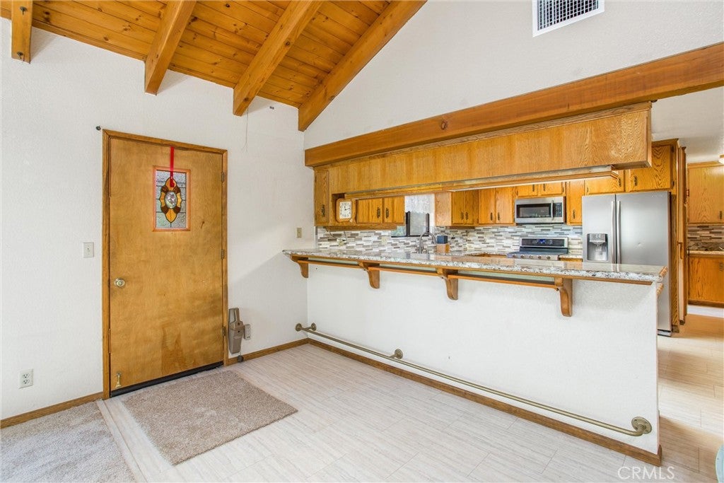 Crestline, California, 92325, United States, 3 Bedrooms Bedrooms, ,4 BathroomsBathrooms,Residential,For Sale,1836283