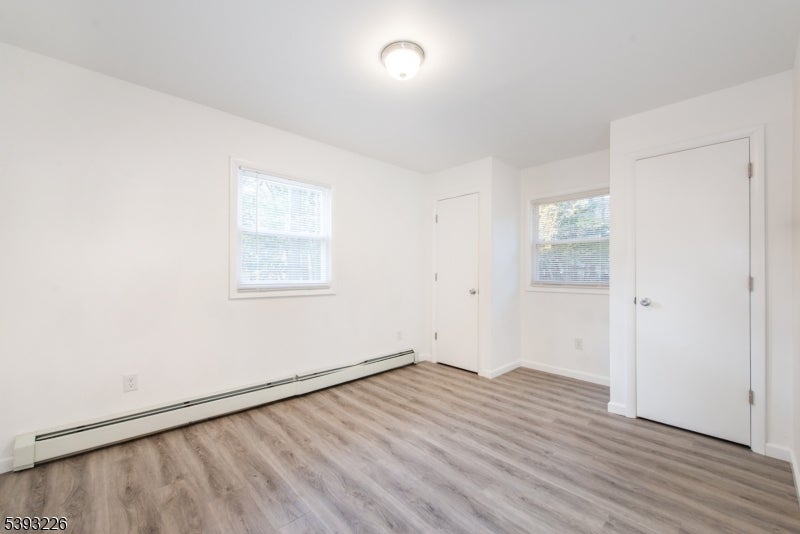 North Haledon Boro, New Jersey, 07508, United States, 5 Bedrooms Bedrooms, ,2 BathroomsBathrooms,Residential,For Sale,1976874