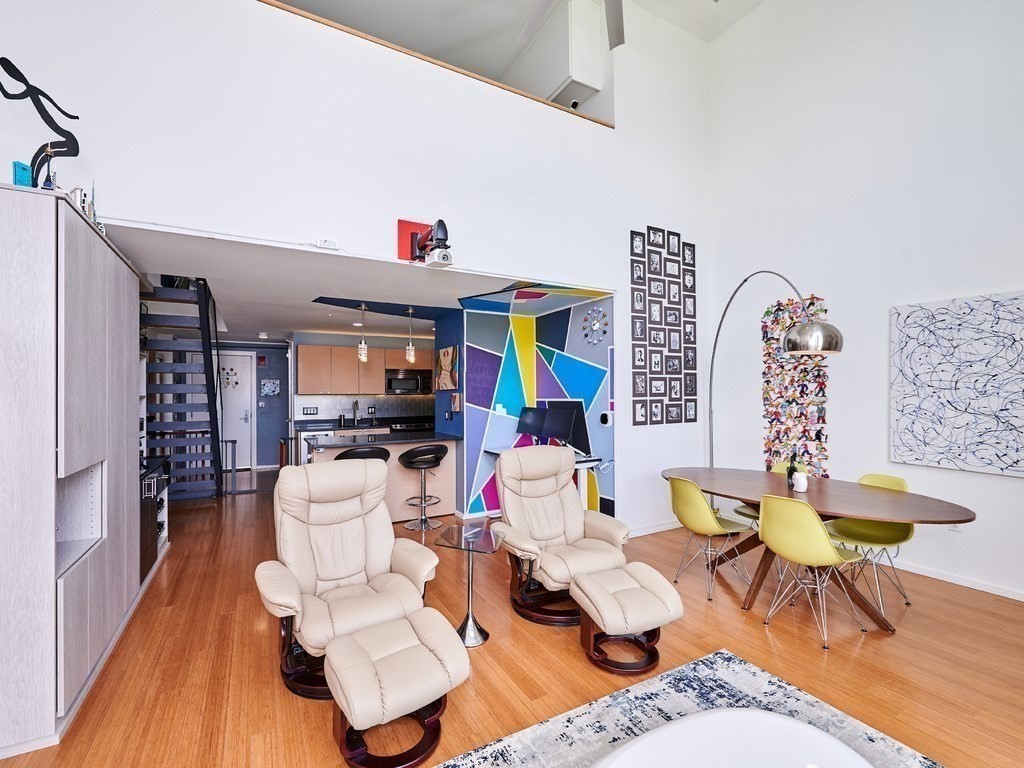 Cambridge, Massachusetts, 02141, United States, 1 Bedroom Bedrooms, ,2 BathroomsBathrooms,Residential,For Sale,1976381