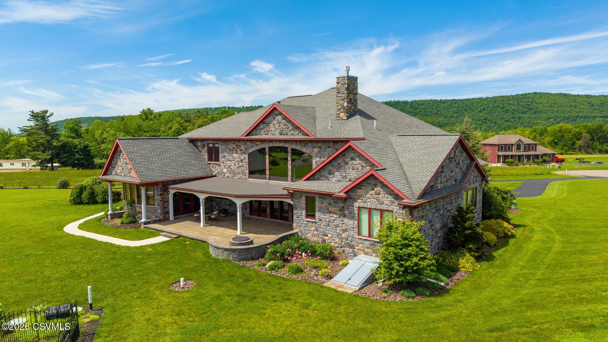 Berwick, Pennsylvania, 18603, United States, 4 Bedrooms Bedrooms, ,3 BathroomsBathrooms,Residential,For Sale,2005736