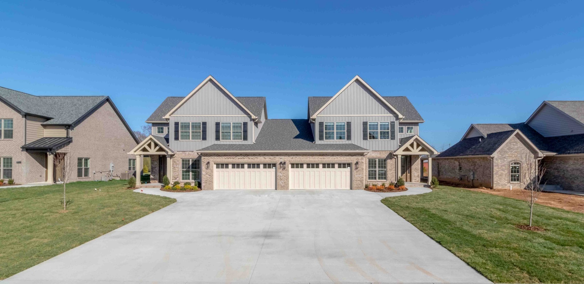 Clarksville, Tennessee, 37043, United States, 3 Bedrooms Bedrooms, ,3 BathroomsBathrooms,Residential,For Sale,1921716