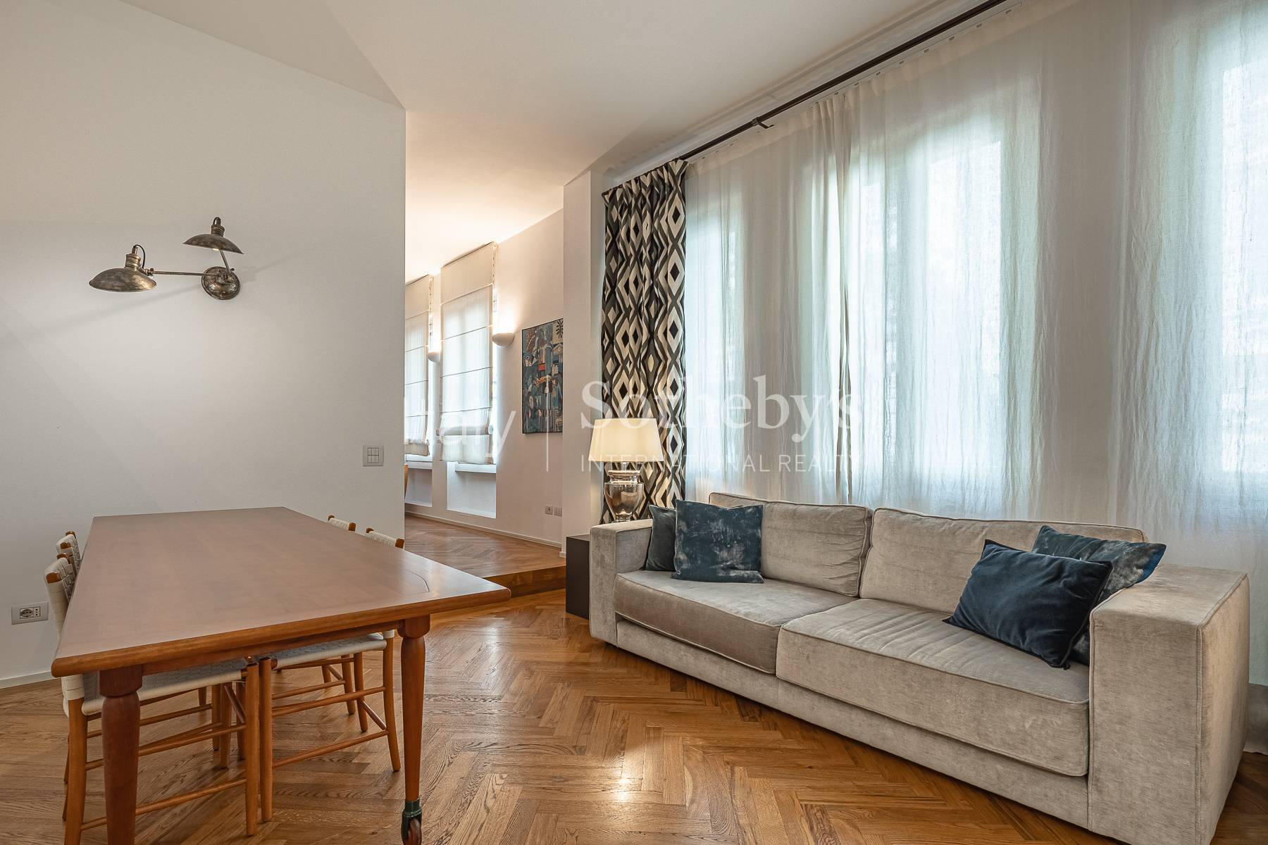  Elegant furnished pied-à-terre between Brera and Via della Spiga - 物件實景
