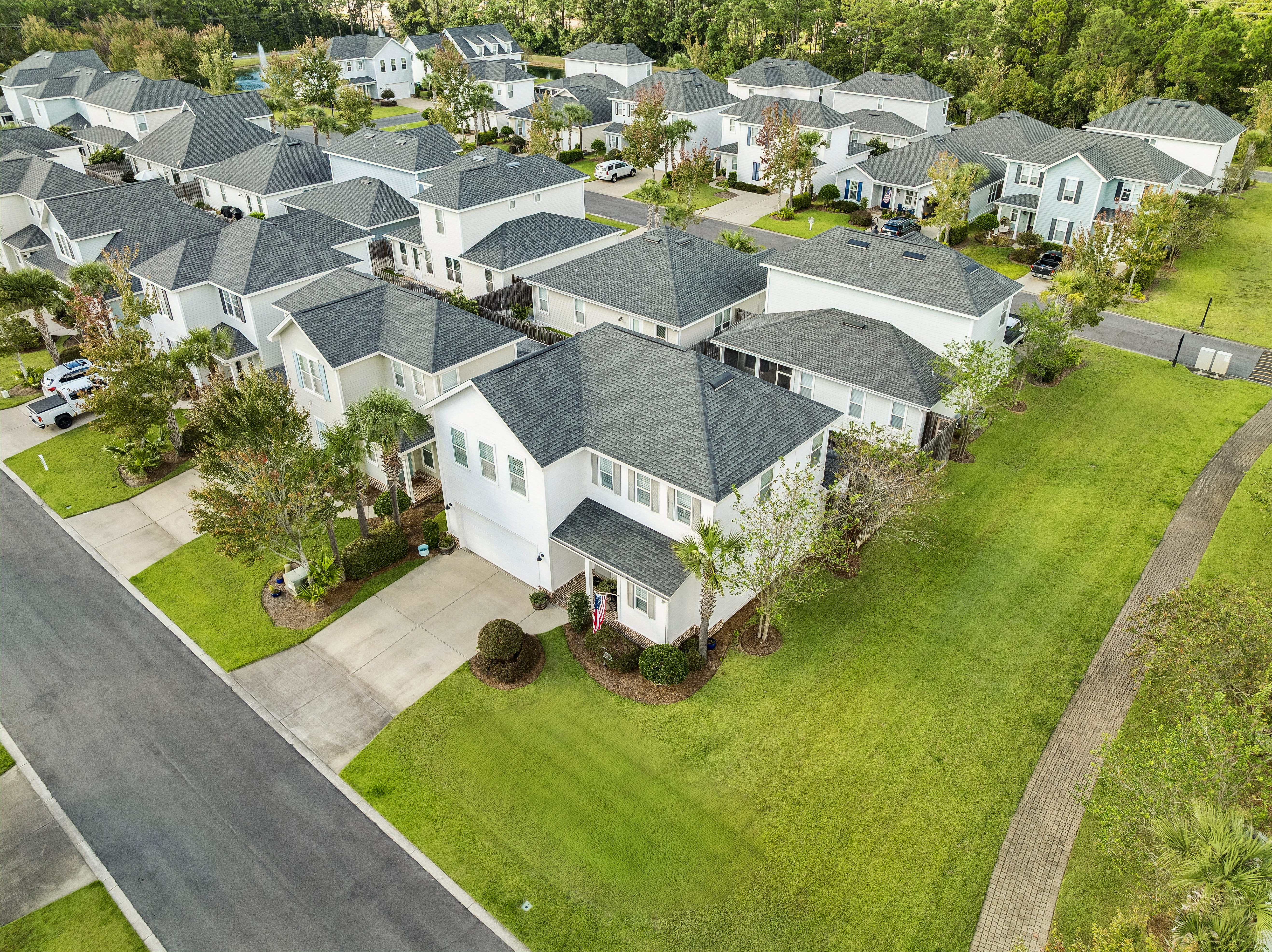  A Private End-Lot Retreat with Green Space Views & Near The Gulf - 物件實景