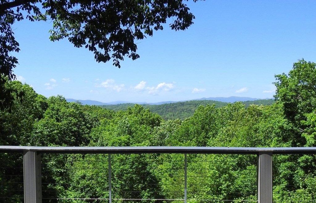 Blue Ridge, Georgia, 30513, United States, 5 Bedrooms Bedrooms, ,5 BathroomsBathrooms,Residential,For Sale,1859095