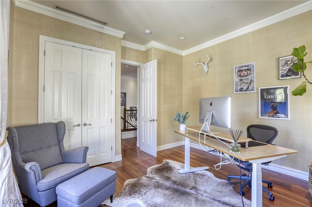 Las Vegas, Nevada, 89117, United States, 3 Bedrooms Bedrooms, ,3 BathroomsBathrooms,Residential,For Sale,1966718