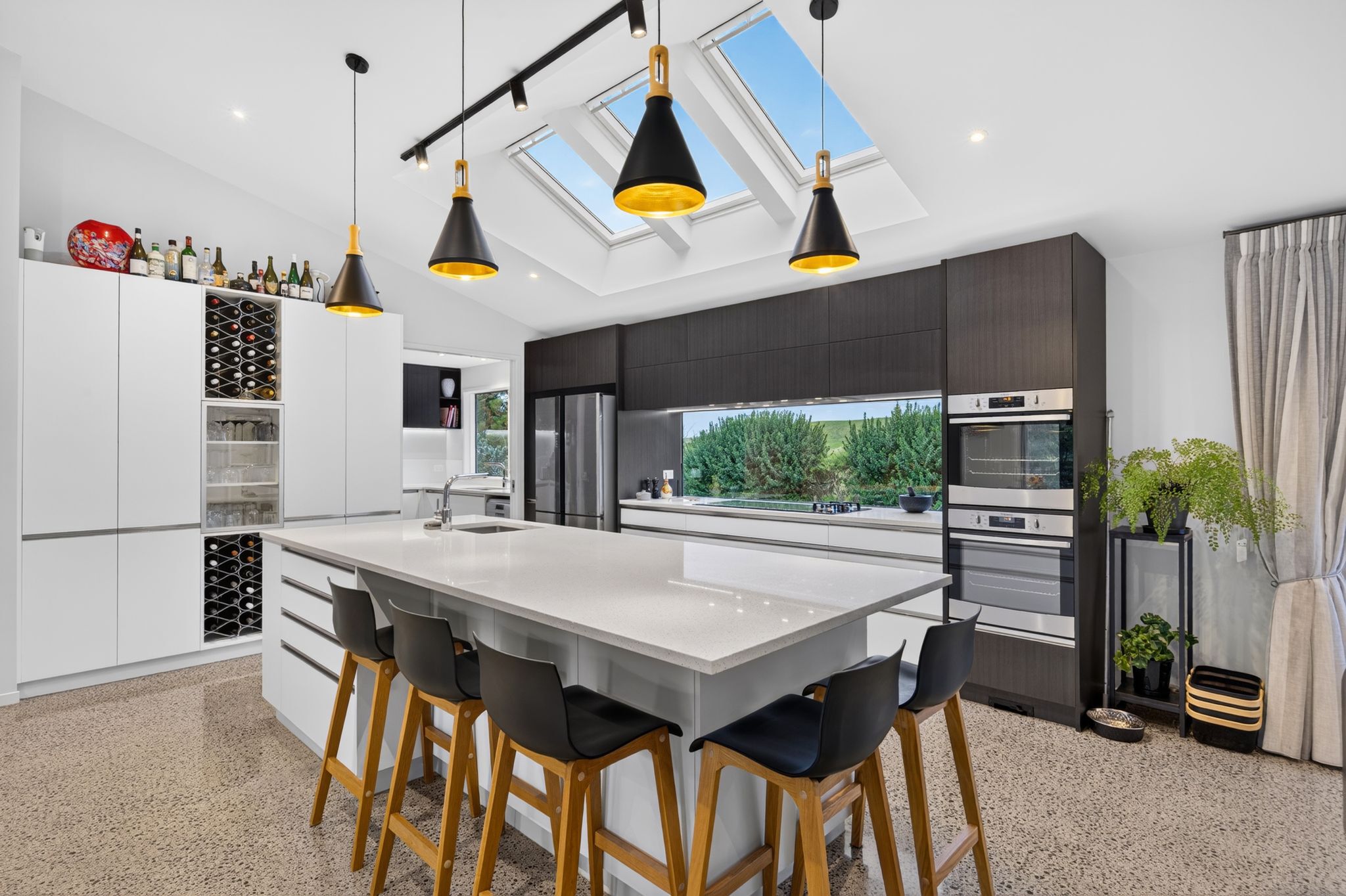  Bespoke in Design, Home and Income Retreat - 物件實景