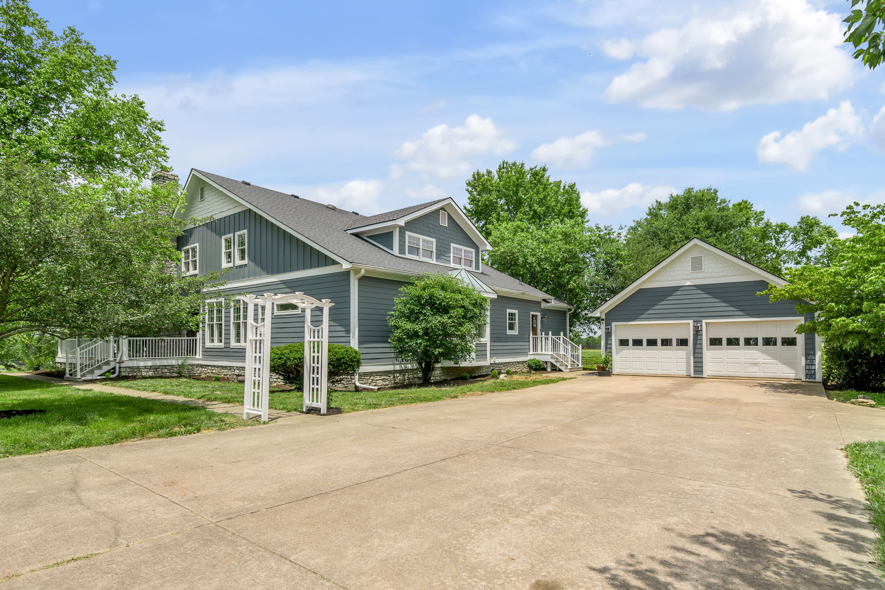  1368 Keene South Elkhorn Road - 物件實景