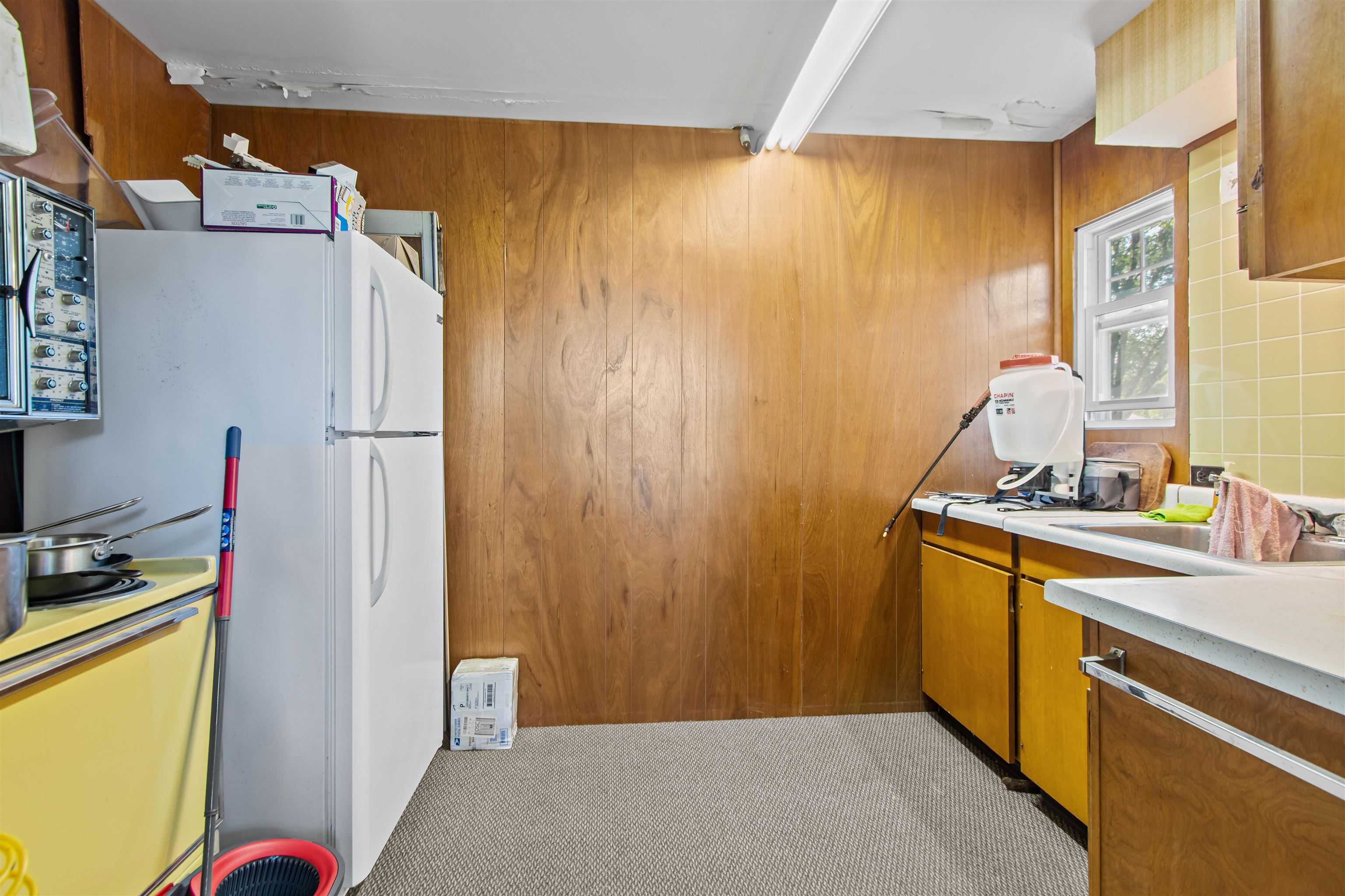 WINNECONNE, Wisconsin, 54986, United States, 2 Bedrooms Bedrooms, ,2 BathroomsBathrooms,Residential,For Sale,1926220