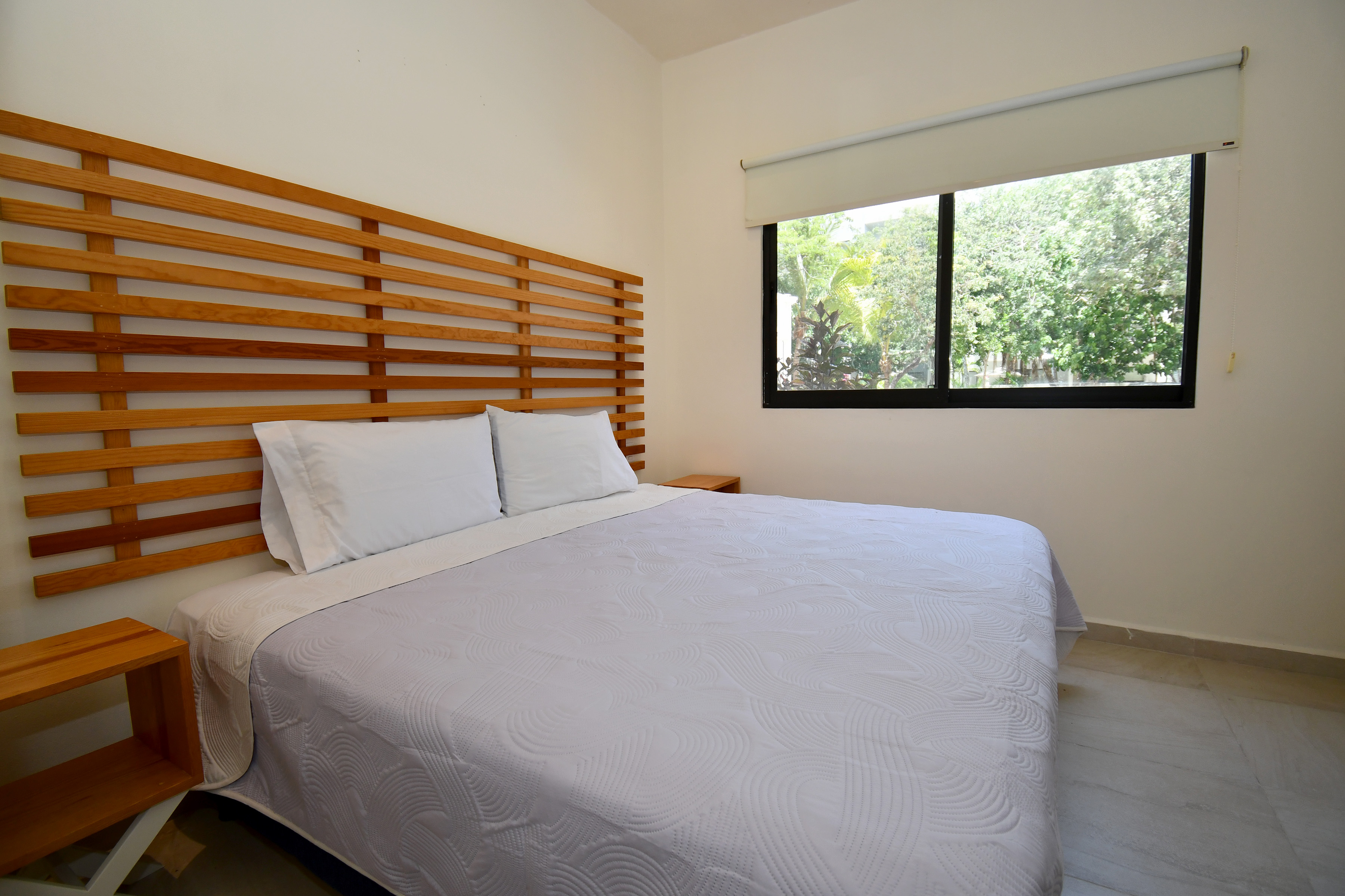  Comfort and Convenience in an Expansive Three-Bedroom Residence - 物件實景