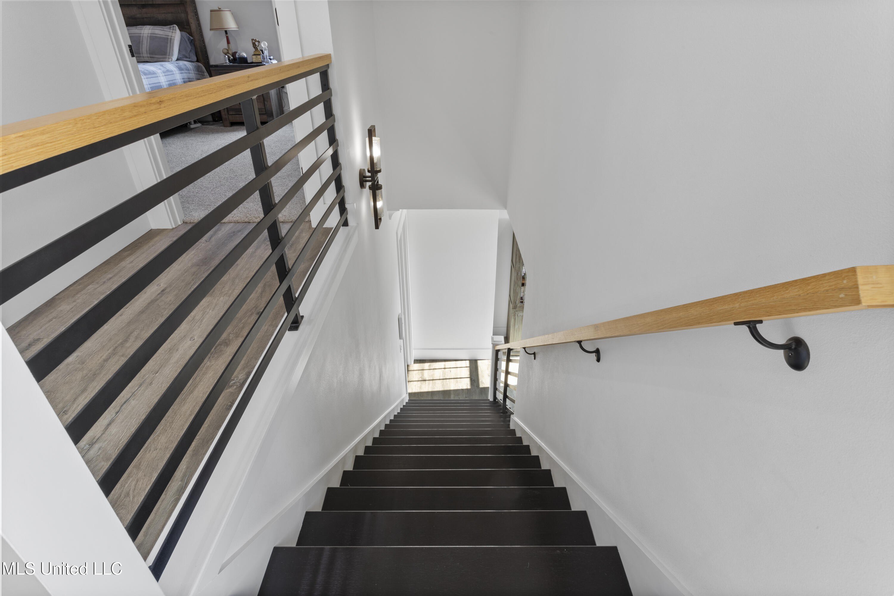 Biloxi, Mississippi, 39531, United States, 4 Bedrooms Bedrooms, ,4 BathroomsBathrooms,Residential,For Sale,1978703