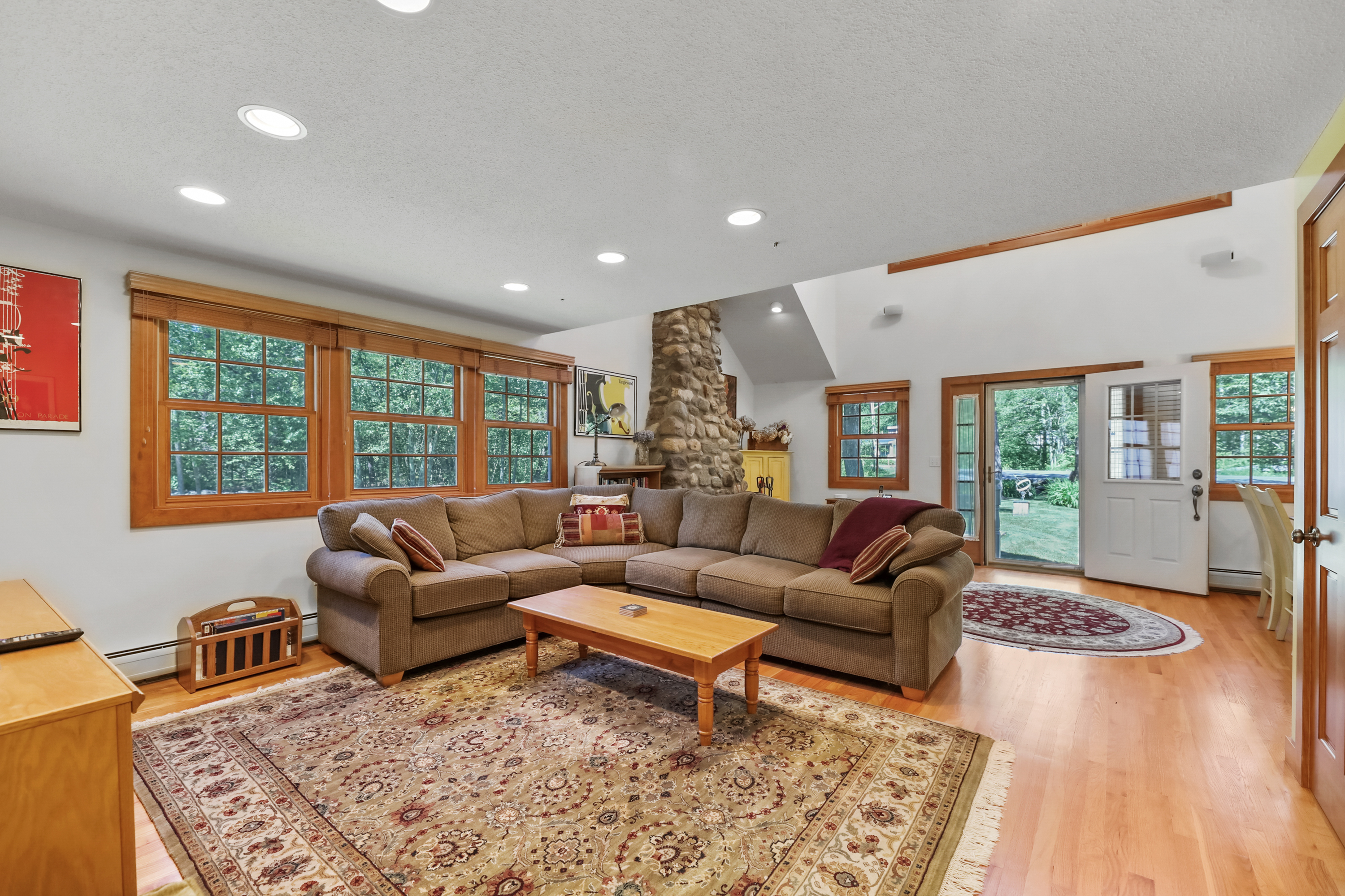  TRANQUIL LAKESIDE LIVING STEPS TO OTIS RESERVOIR - 物件實景