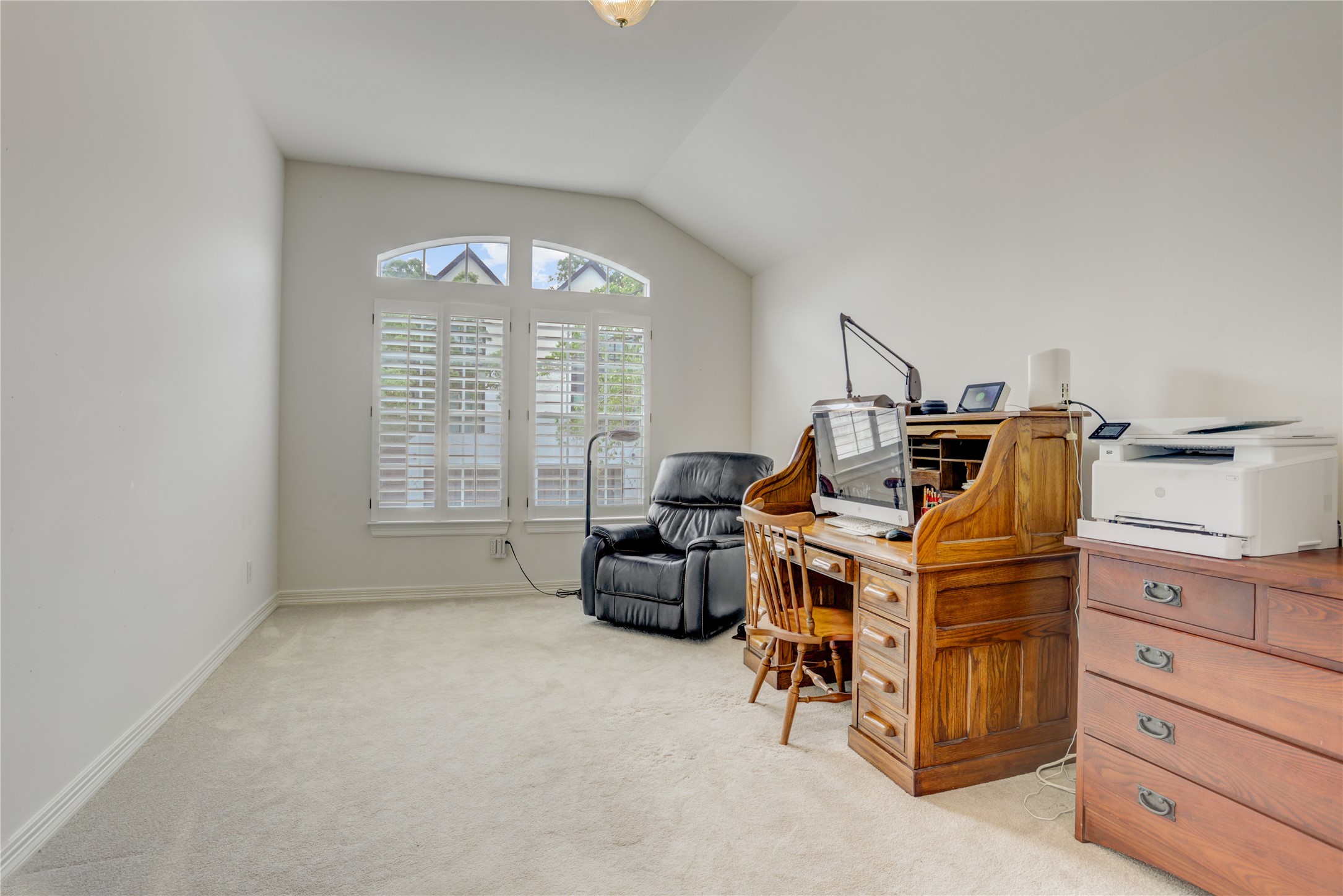  4024 Lanark Lane - 物件實景