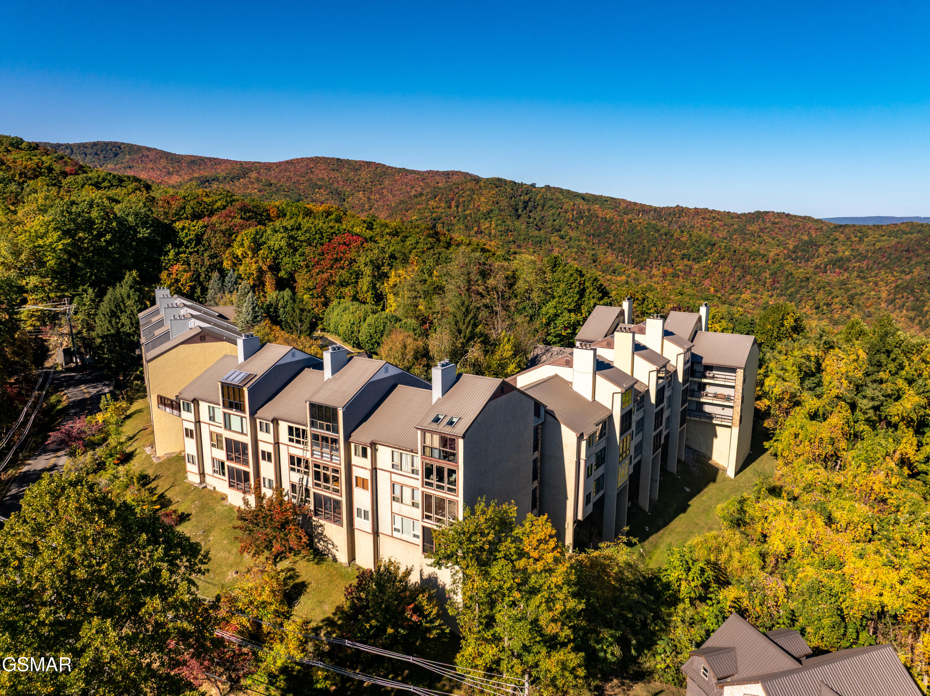 Gatlinburg, Tennessee, 37738, United States, 3 Bedrooms Bedrooms, ,3 BathroomsBathrooms,Residential,For Sale,1975218