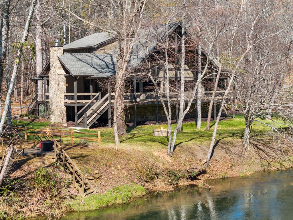 Mineral Bluff, Georgia, 30559, United States, 4 Bedrooms Bedrooms, ,5 BathroomsBathrooms,Residential,For Sale,1986837