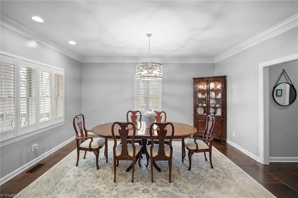 Lexington, North Carolina, 27292, United States, 3 Bedrooms Bedrooms, ,3 BathroomsBathrooms,Residential,For Sale,1925490