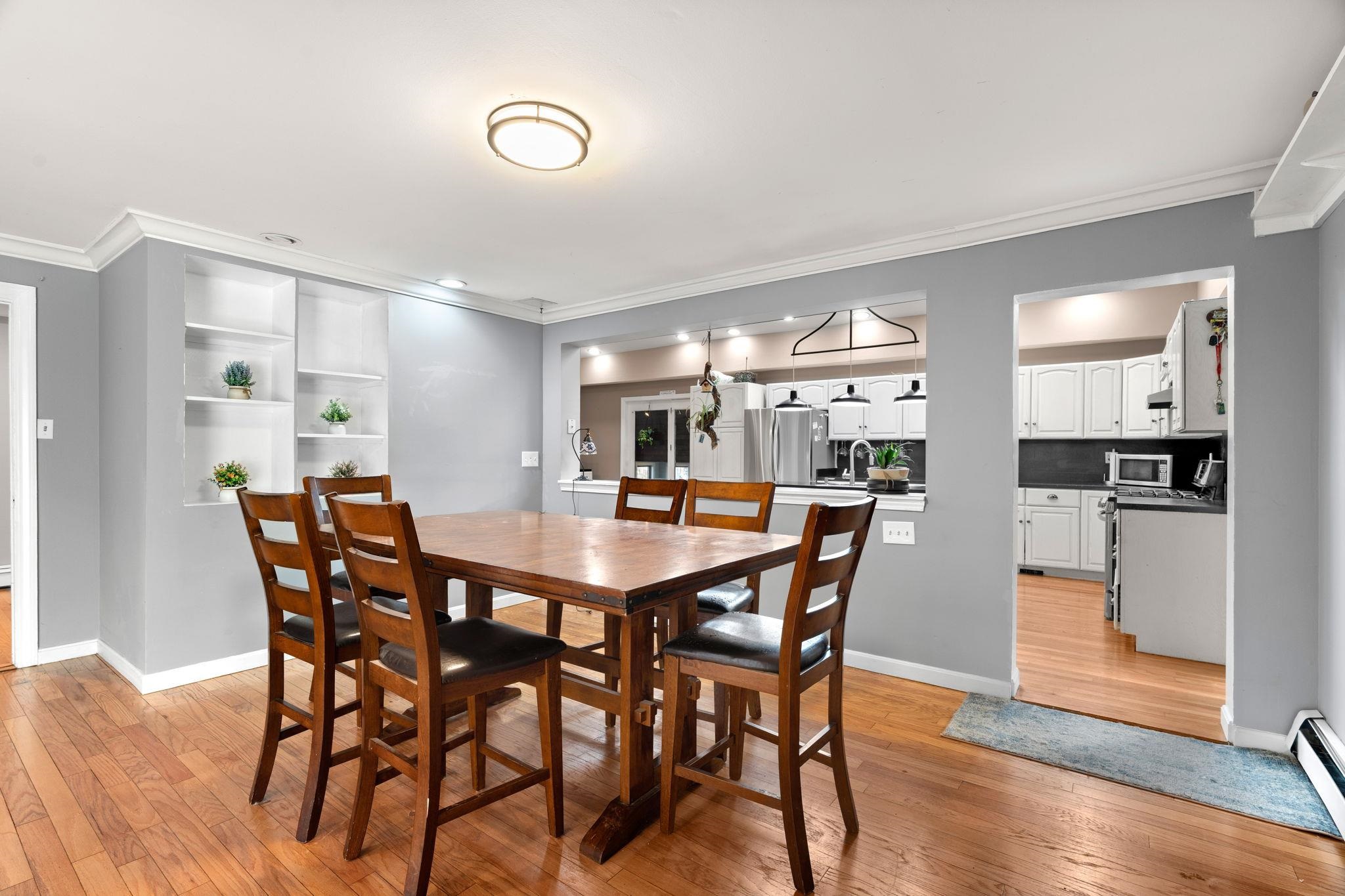 Plaistow, New Hampshire, 03865, United States, 4 Bedrooms Bedrooms, ,1 BathroomBathrooms,Residential,For Sale,2001863