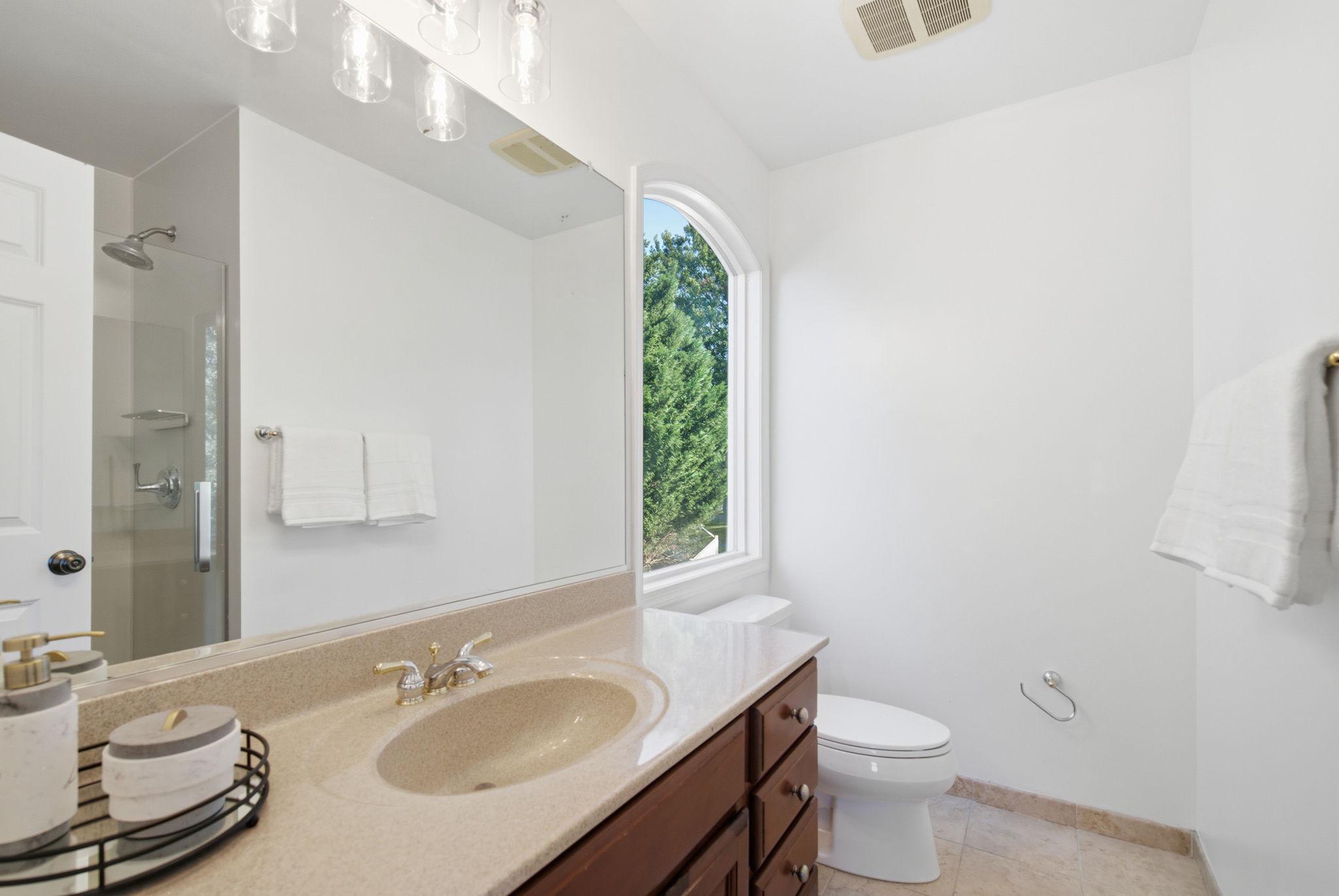  6312 Maryview Street, Alexandria, VA, 22310 - 物件實景