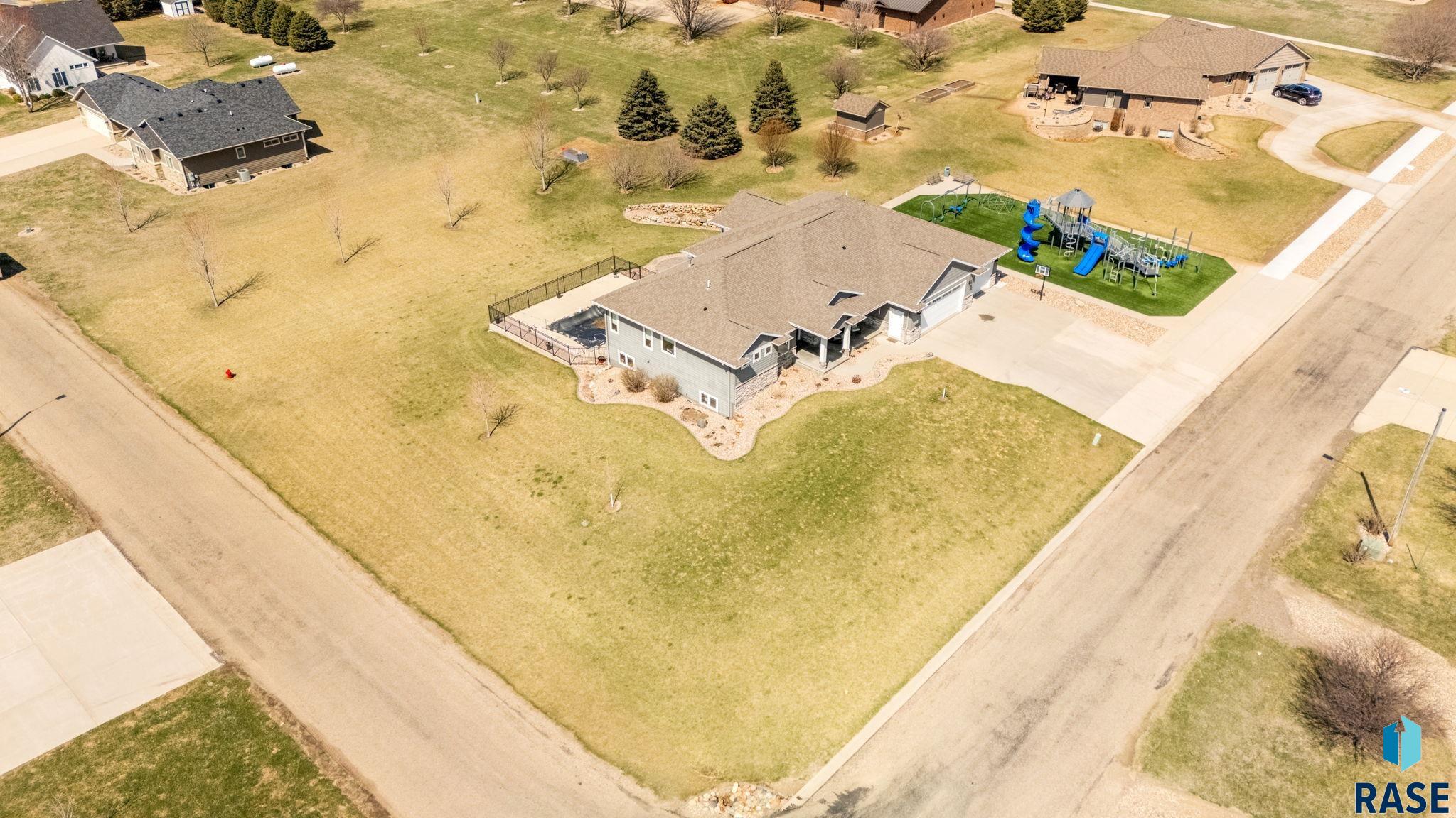 Lester, Iowa, 51242, United States, 4 Bedrooms Bedrooms, ,5 BathroomsBathrooms,Residential,For Sale,1926718