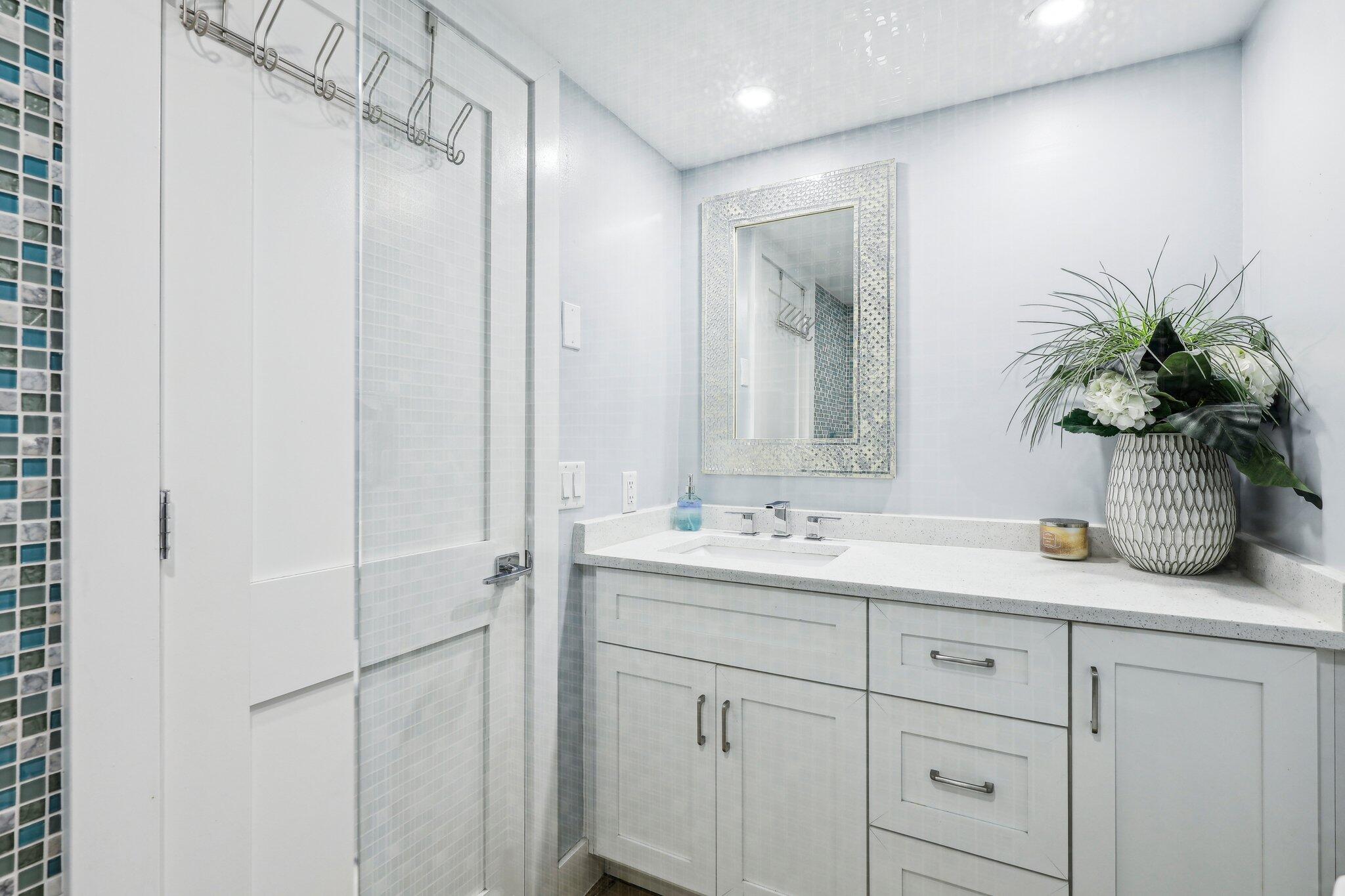 Boca Raton, Florida, 33432, United States, 2 Bedrooms Bedrooms, ,2 BathroomsBathrooms,Residential,For Sale,1826593