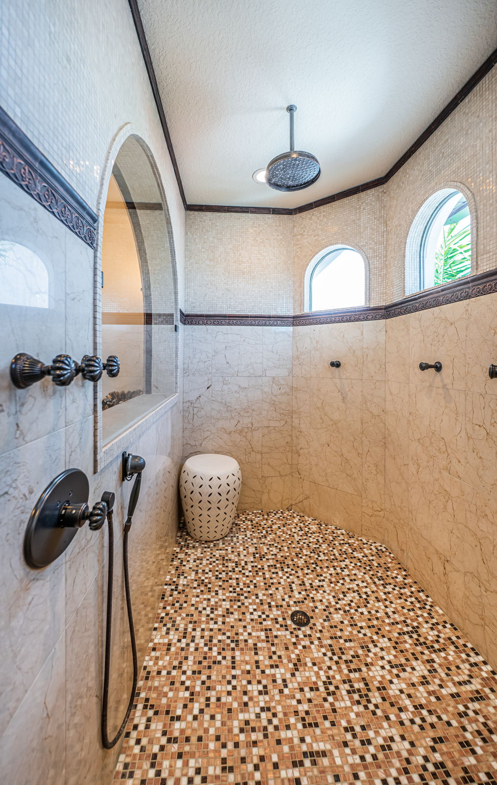 Redington Beach, Florida, 33708, United States, 5 Bedrooms Bedrooms, ,10 BathroomsBathrooms,Residential,For Sale,1697870