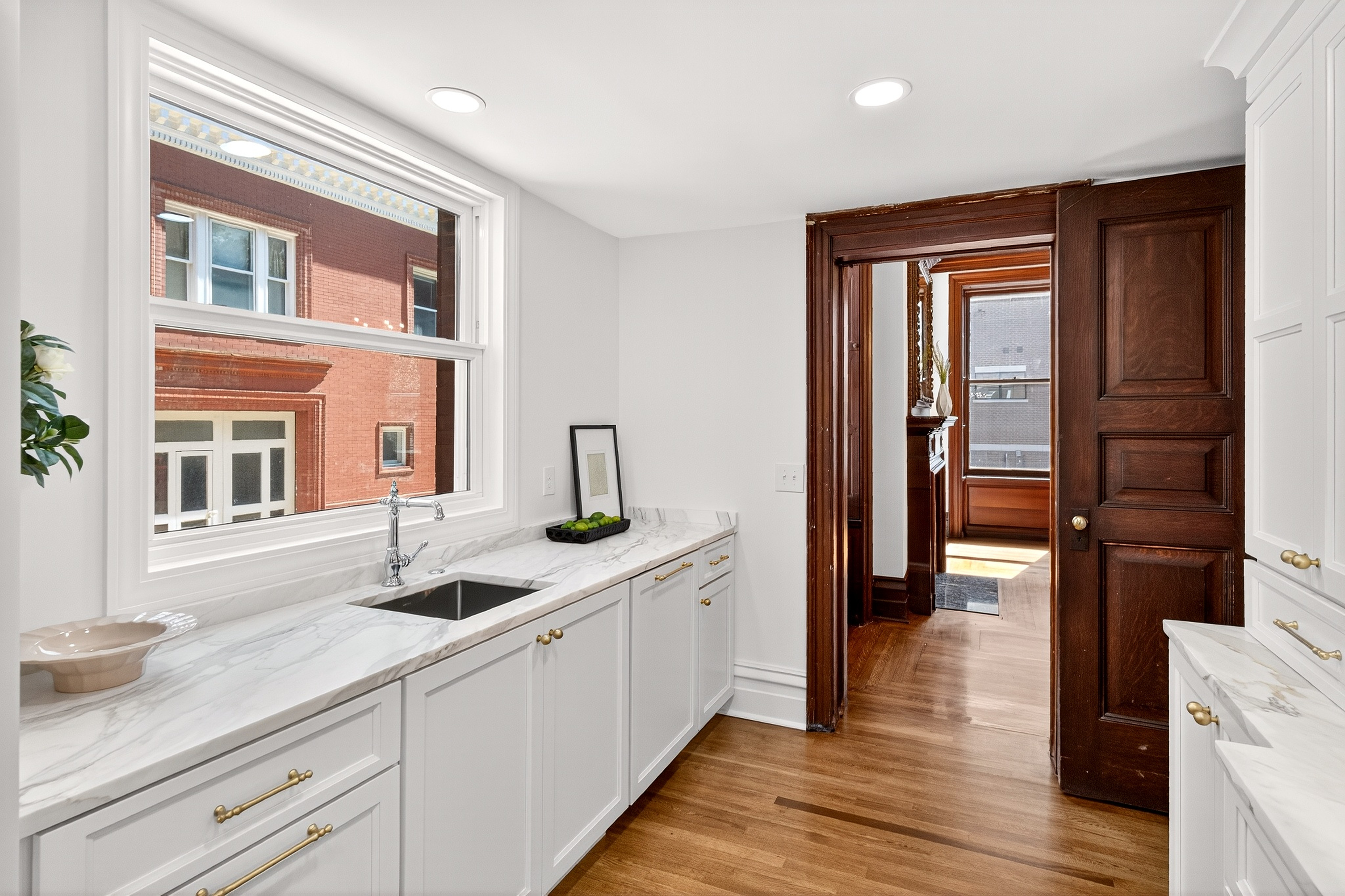  Enchanting Historic Residence in the Heart of Central West End - 物件實景