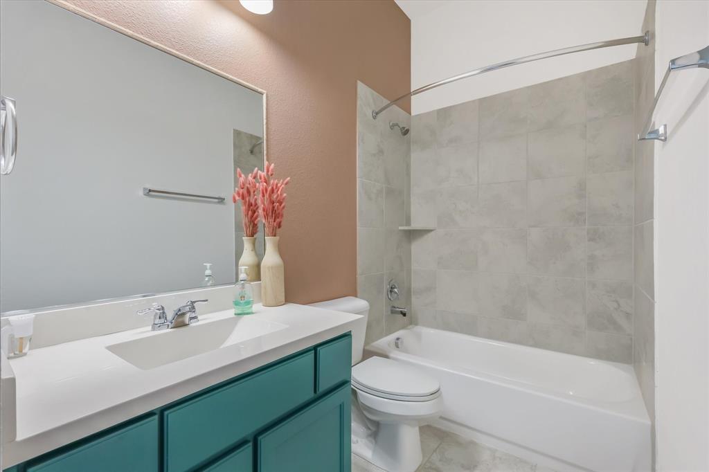 Wylie, Texas, 75098, United States, 4 Bedrooms Bedrooms, ,3 BathroomsBathrooms,Residential,For Sale,1987825