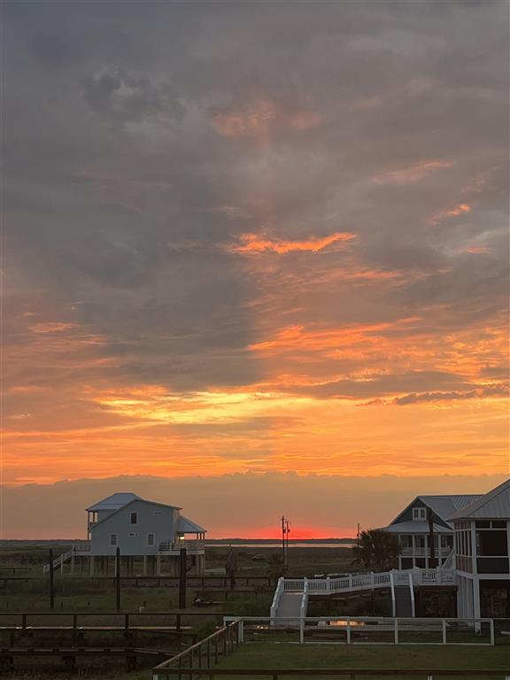 Lake Charles, Louisiana, 70605, United States, 4 Bedrooms Bedrooms, ,3 BathroomsBathrooms,Residential,For Sale,1977105